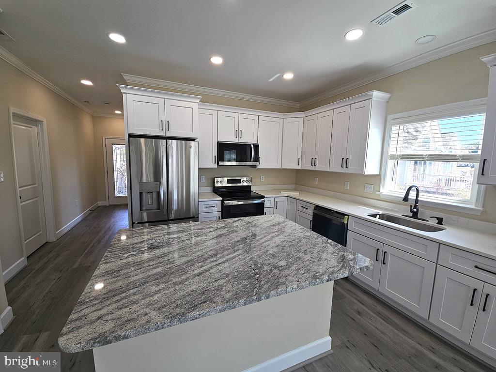 83 WATERS COVE CIRCLE