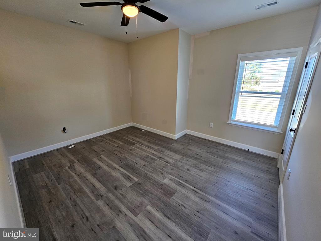 WATERMEN'S COVE - Residential