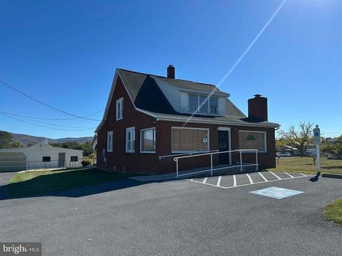 Photo of 11566 Model Road, ELKTON, VA 22827 (MLS # VARO2002674) Photo of 11566 Model Road, ELKTON, VA 22827 (MLS # VARO2002674)