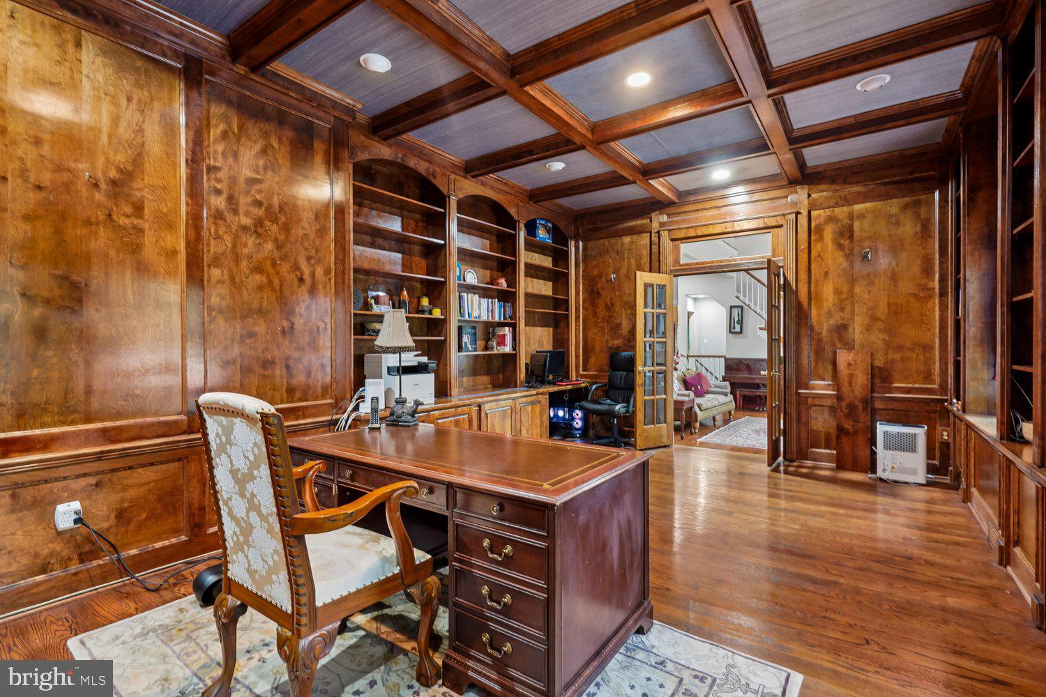 RIVERBEND KNOLLS - Residential