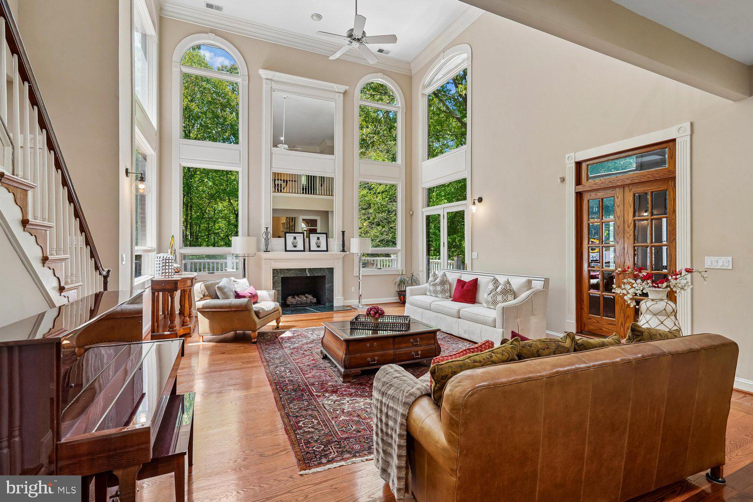 RIVERBEND KNOLLS - Residential