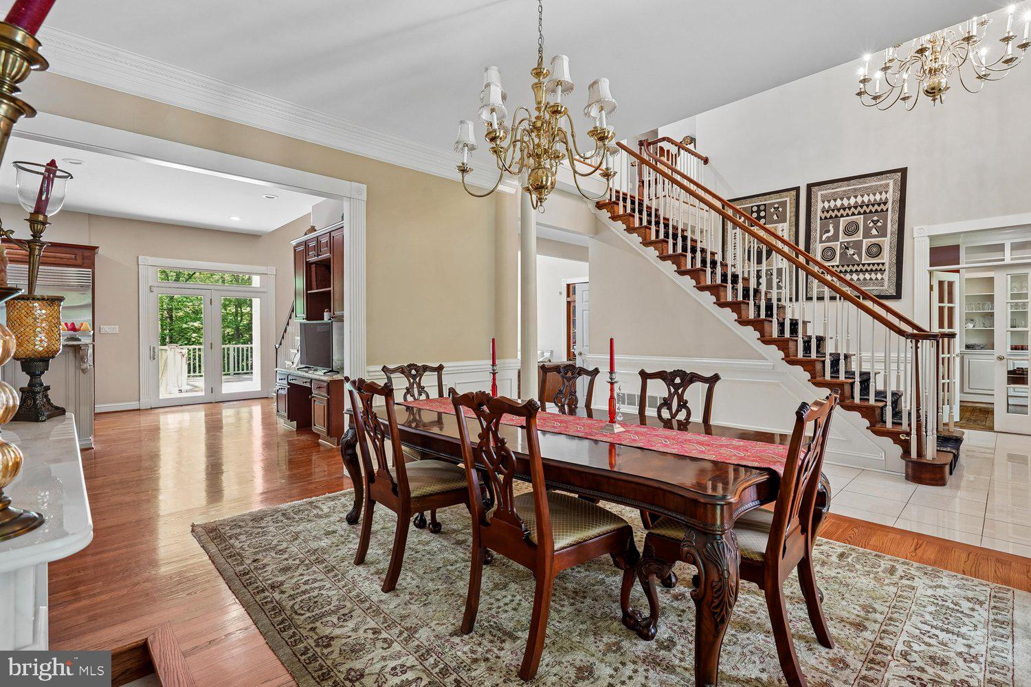 RIVERBEND KNOLLS - Residential