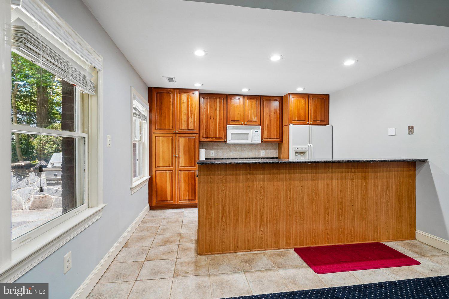 RIVERBEND KNOLLS - Residential