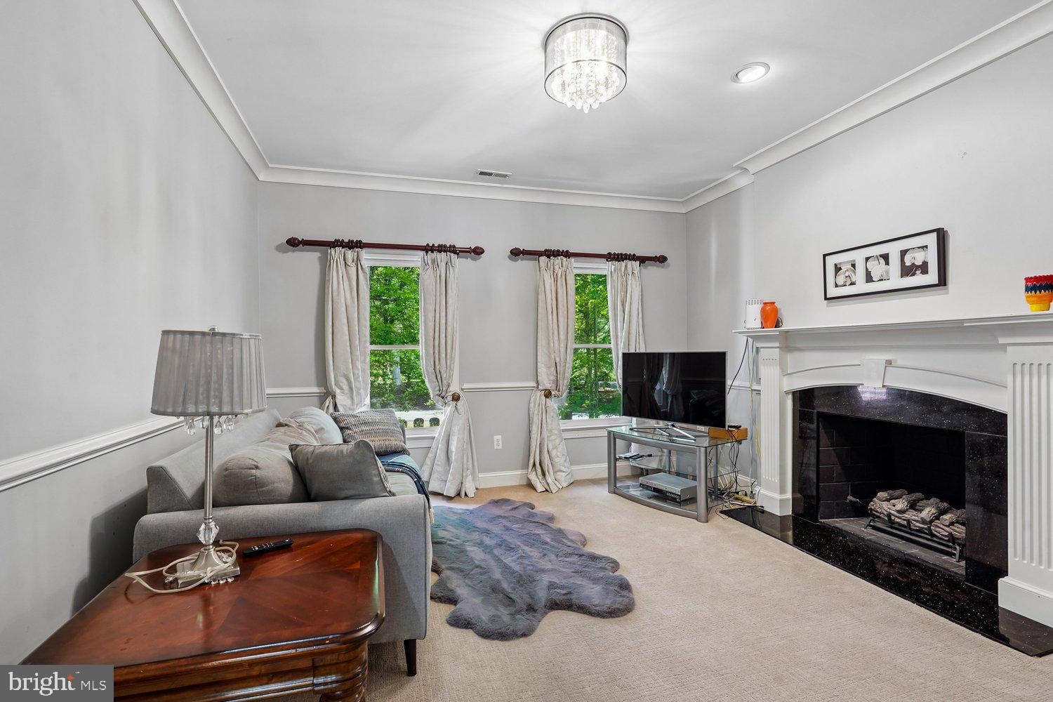 RIVERBEND KNOLLS - Residential