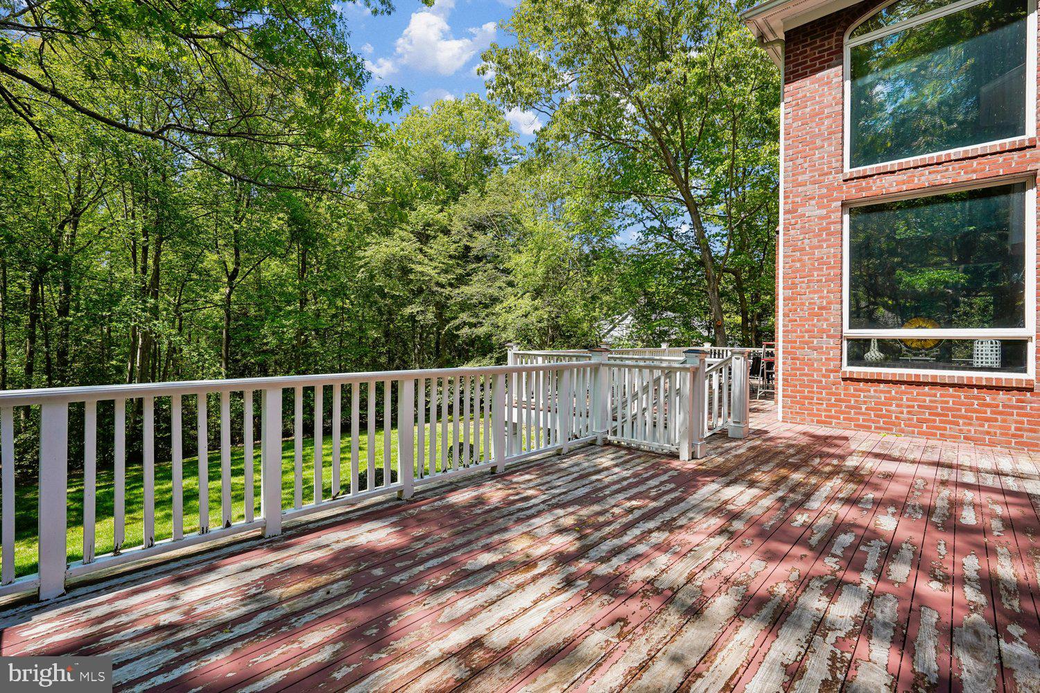 RIVERBEND KNOLLS - Residential