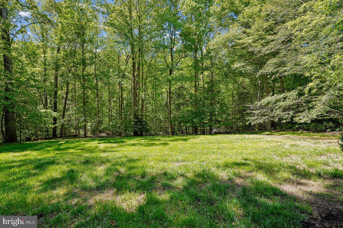 RIVERBEND KNOLLS - Residential