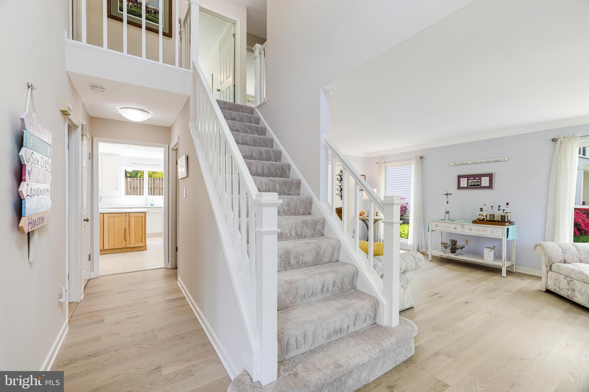 HASTINGS HUNT - Residential