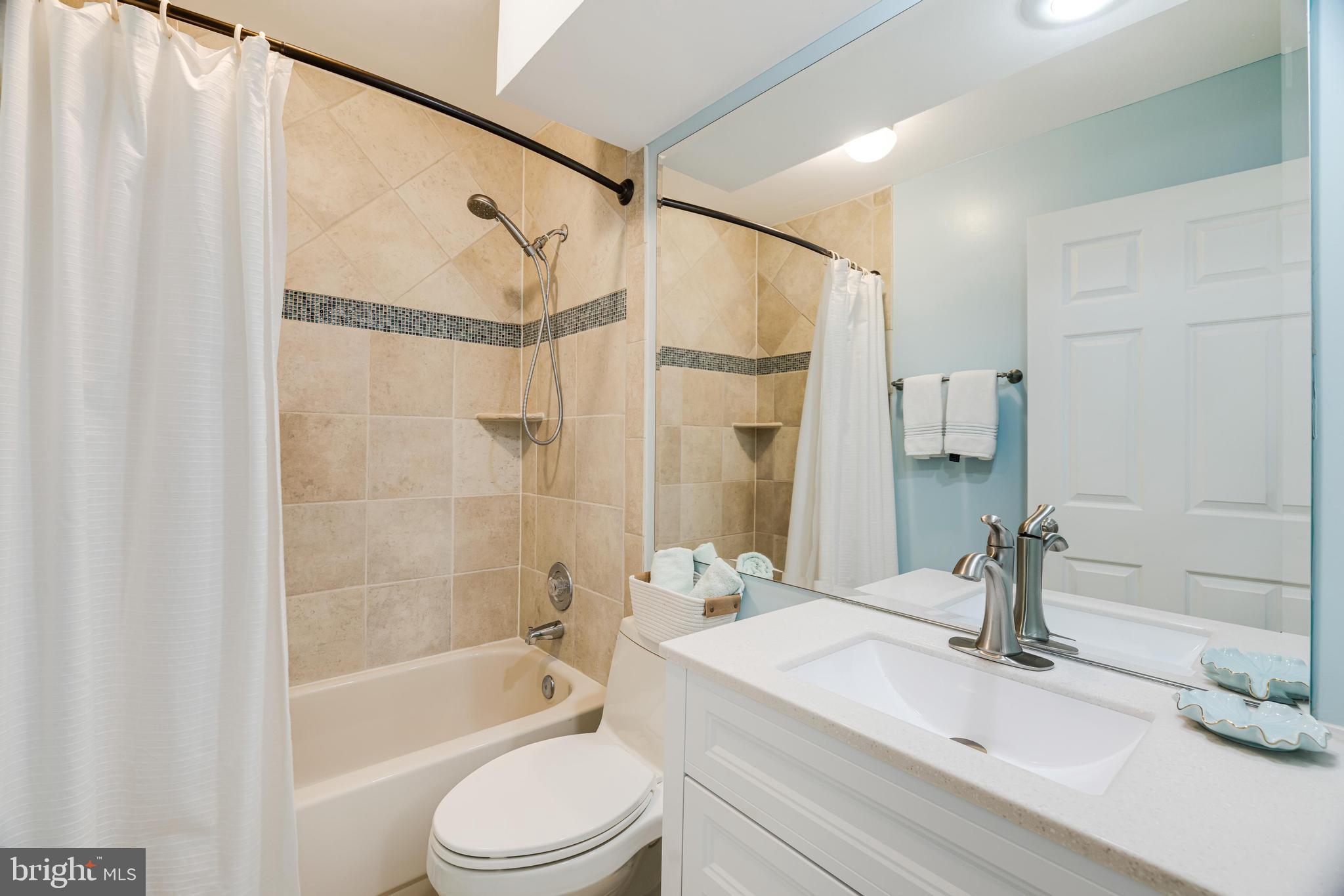 HASTINGS HUNT - Residential