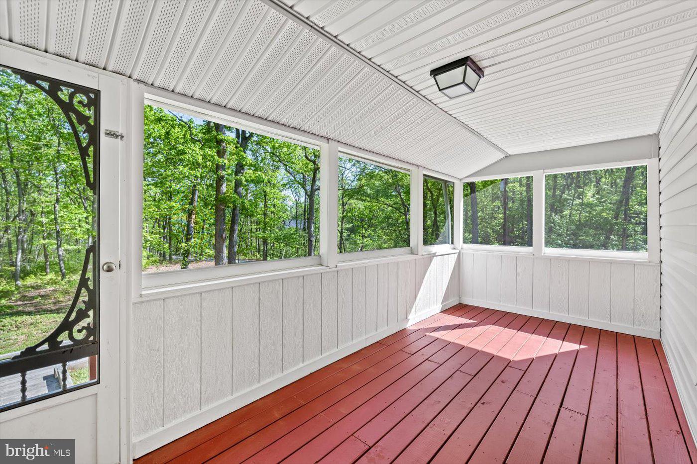 ARTILLERY RIDGE - Residential