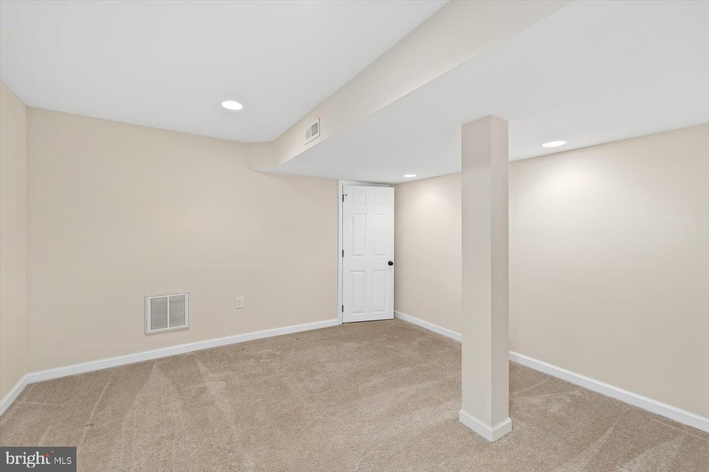 ARTILLERY RIDGE - Residential