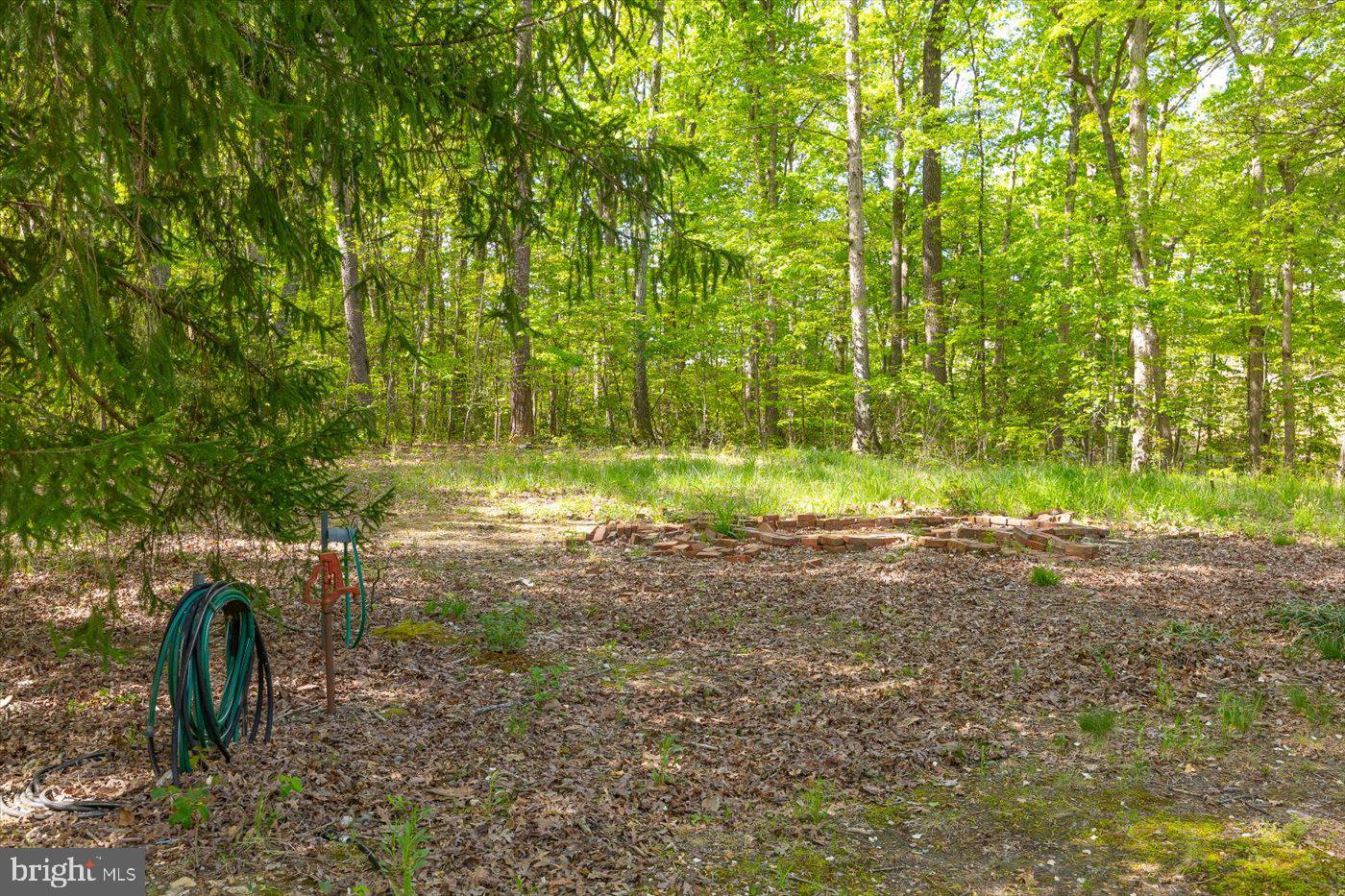 ARTILLERY RIDGE - Residential