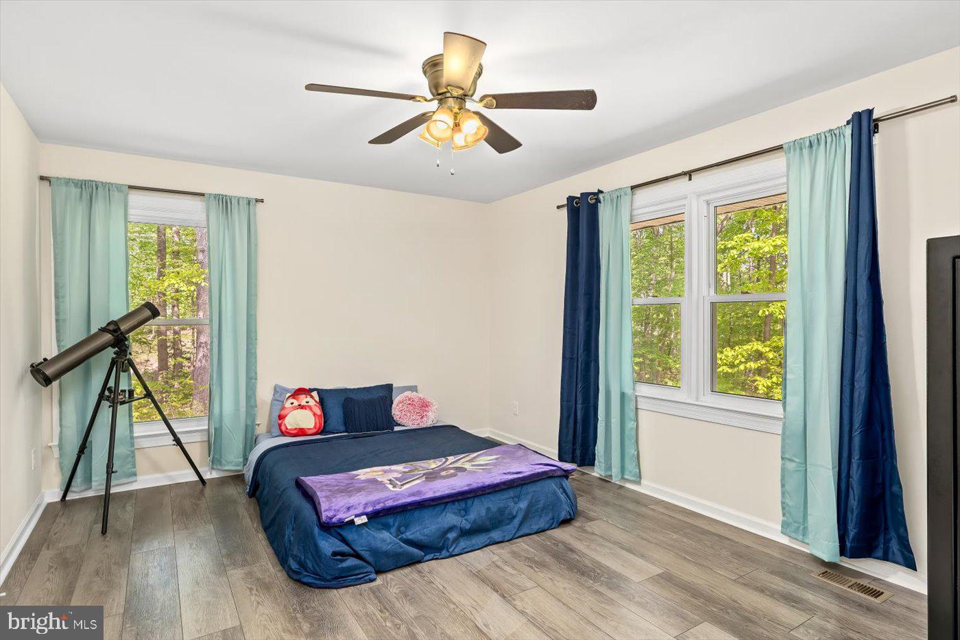 ARTILLERY RIDGE - Residential