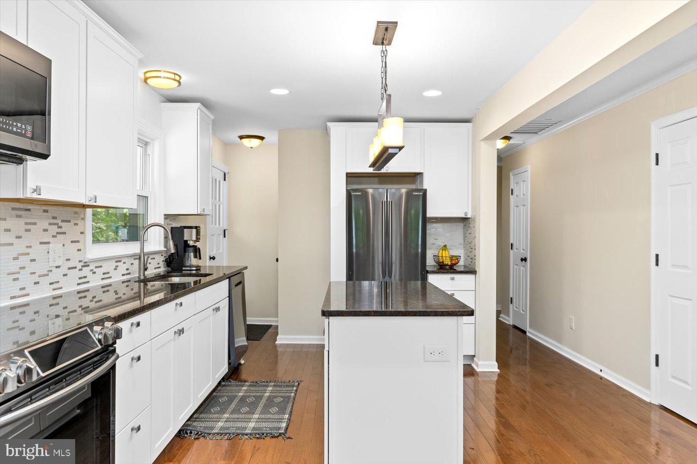 ARTILLERY RIDGE - Residential