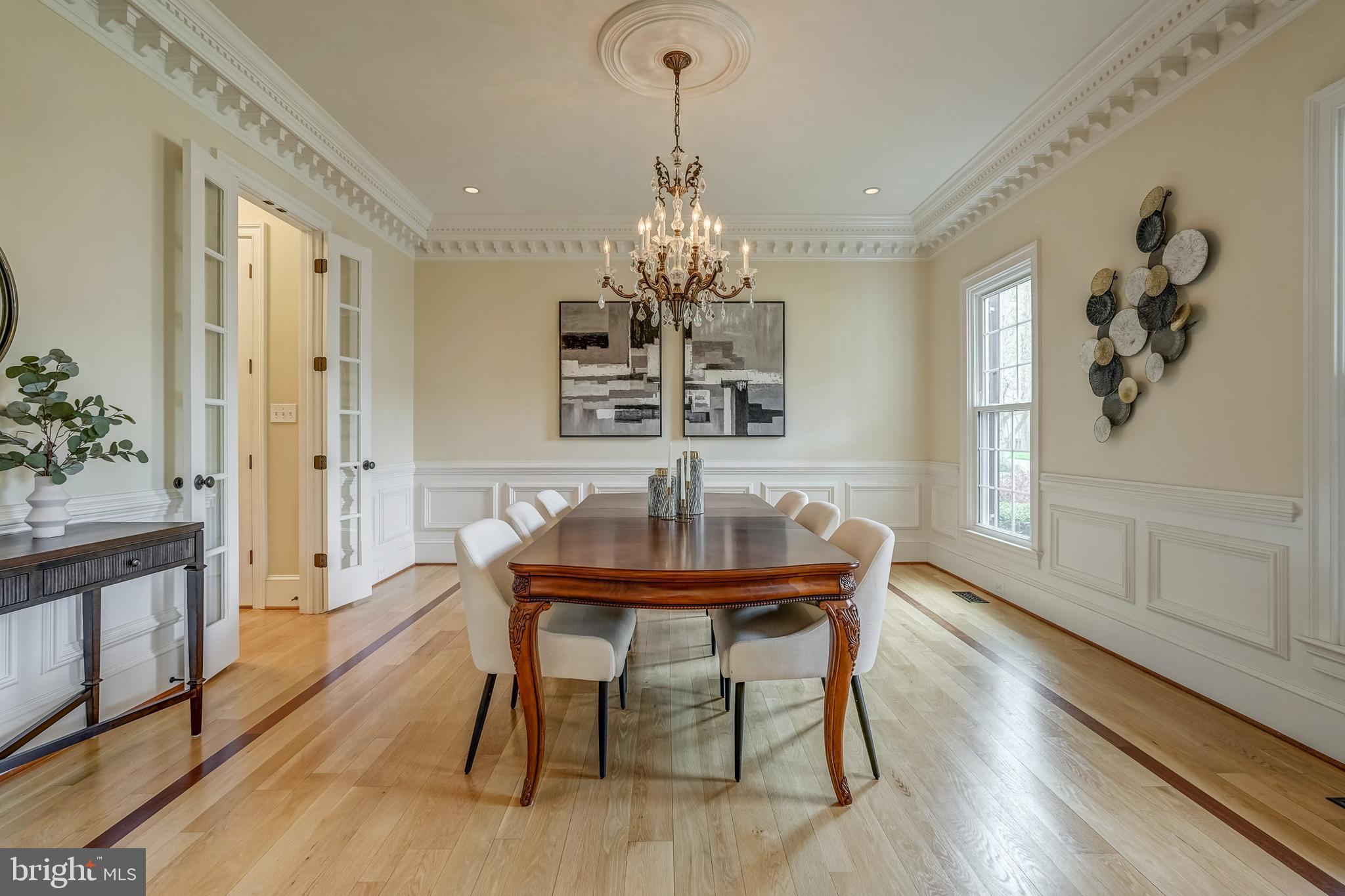 FOUNDERS BRIDGE - Residential