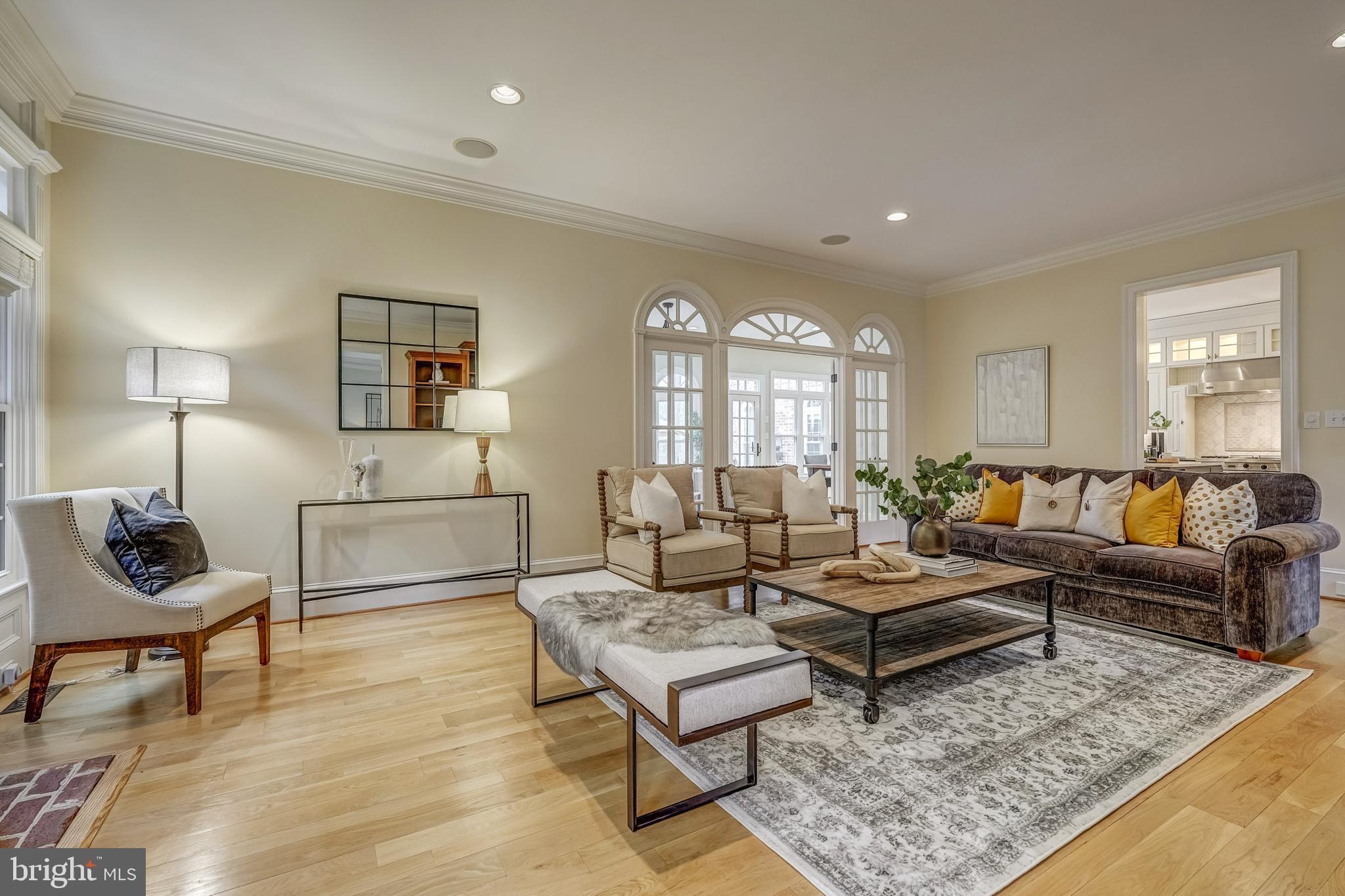 FOUNDERS BRIDGE - Residential