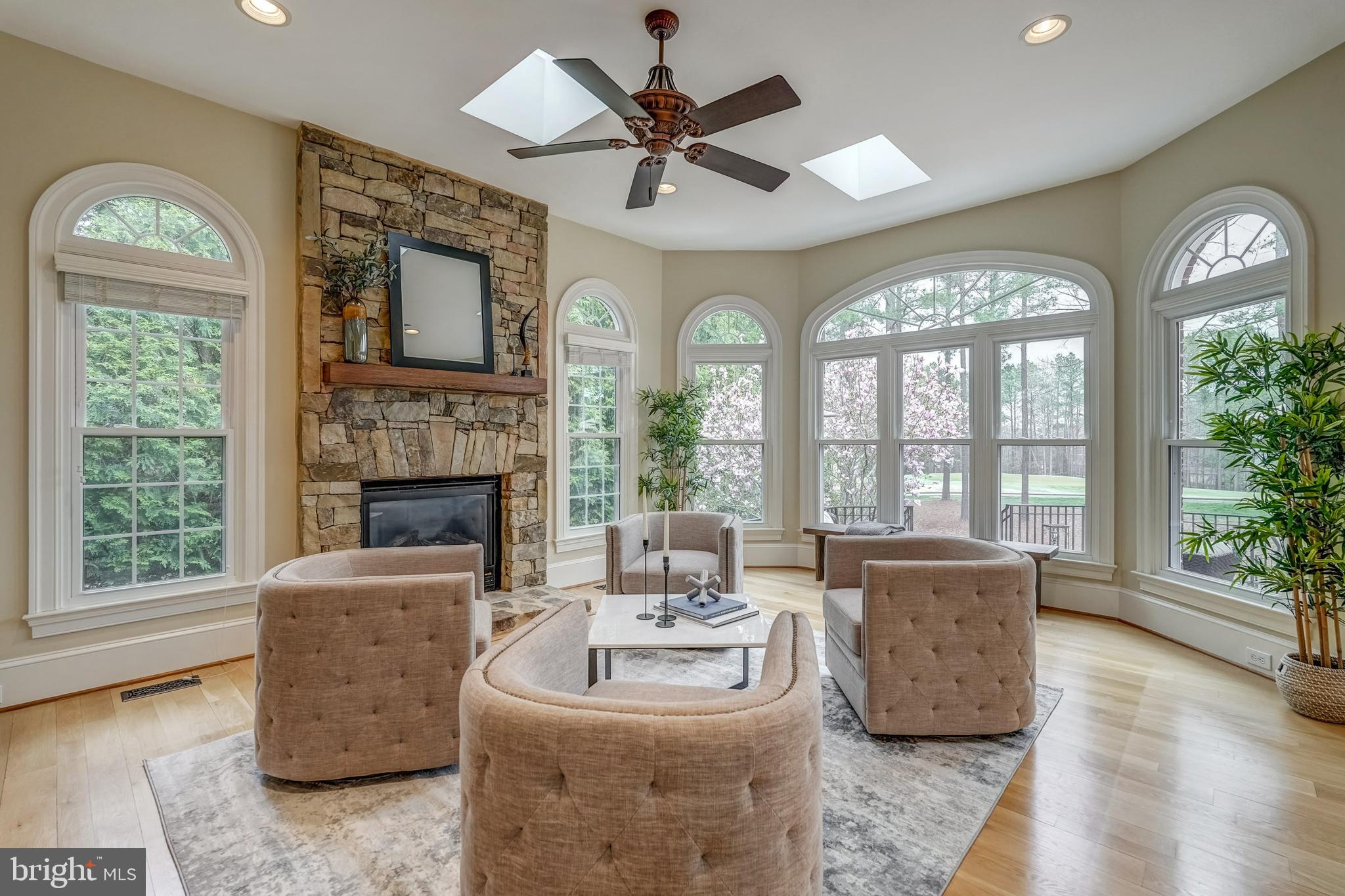 FOUNDERS BRIDGE - Residential