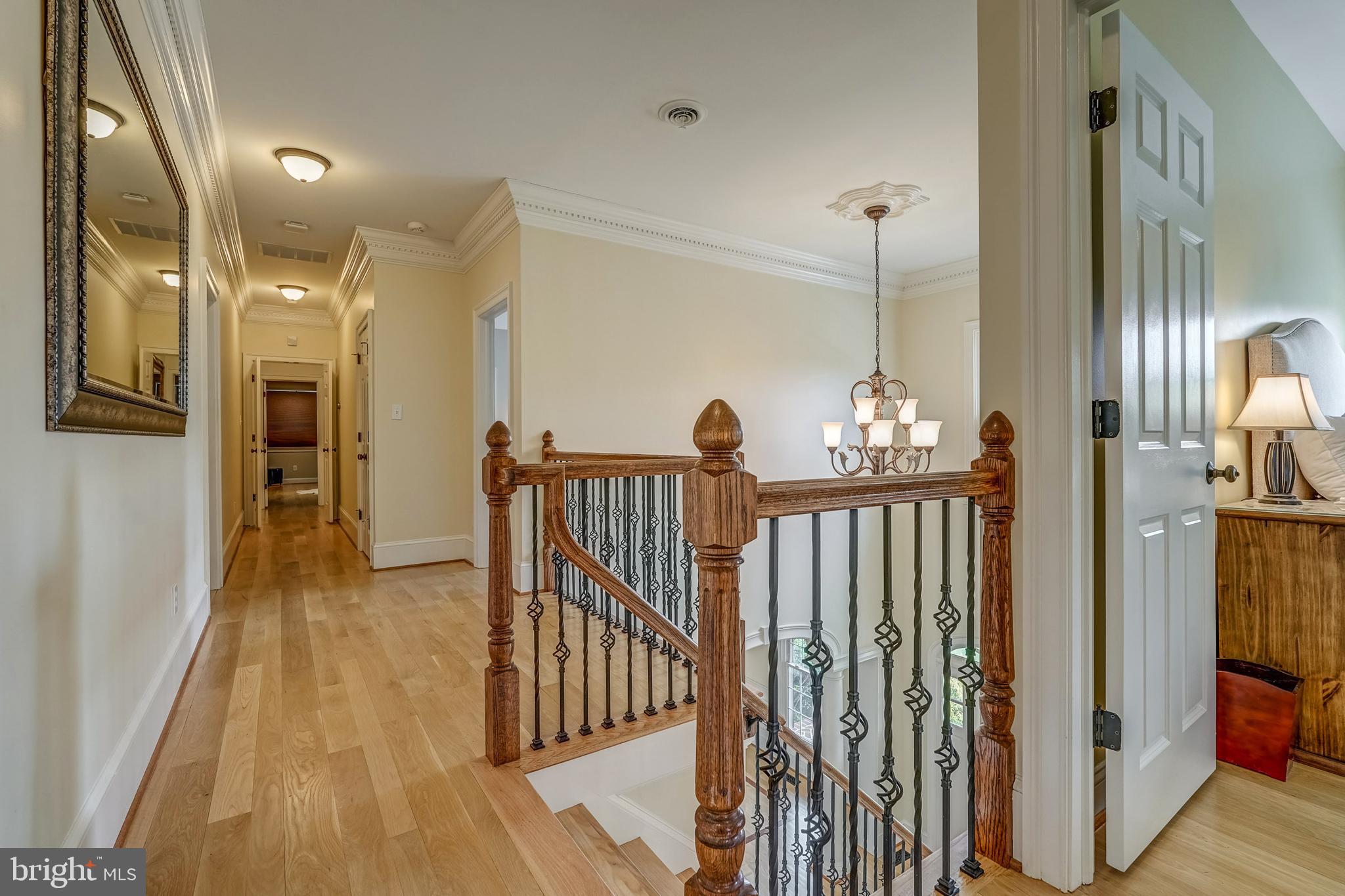 FOUNDERS BRIDGE - Residential