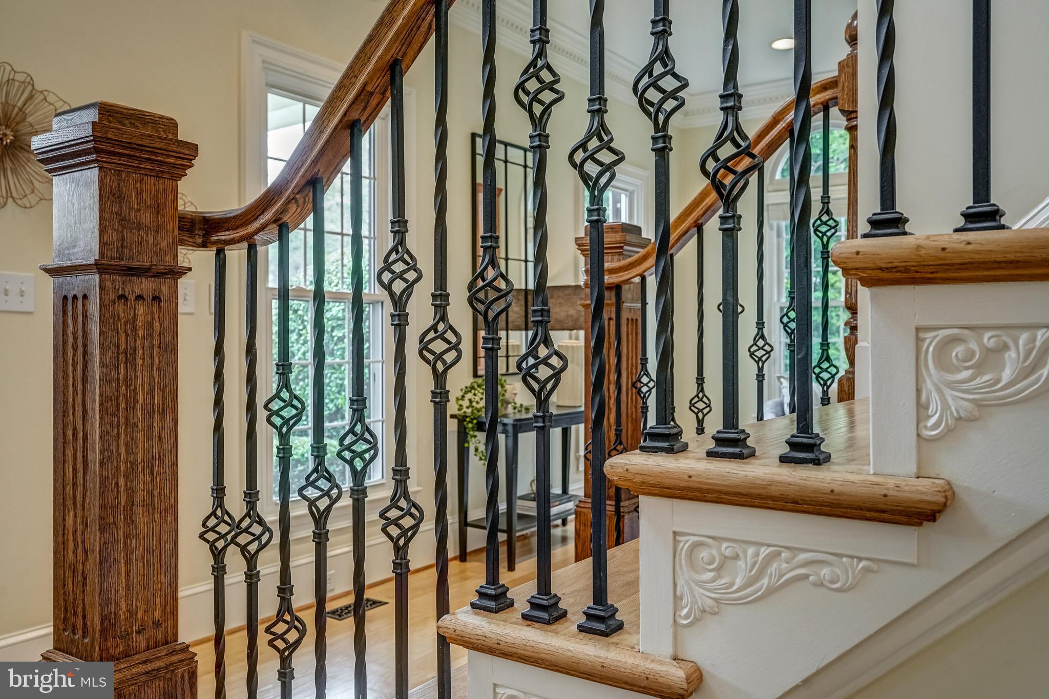 FOUNDERS BRIDGE - Residential