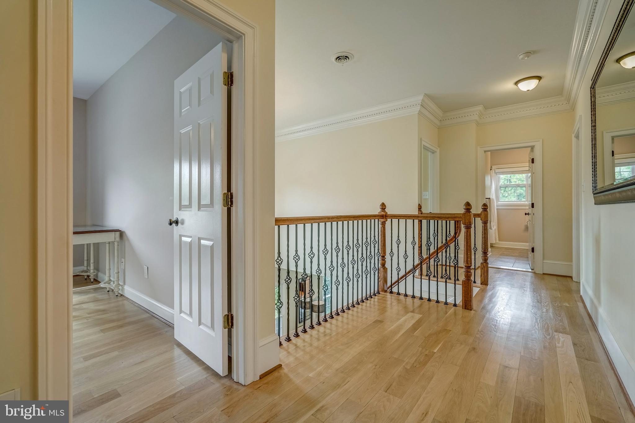 FOUNDERS BRIDGE - Residential