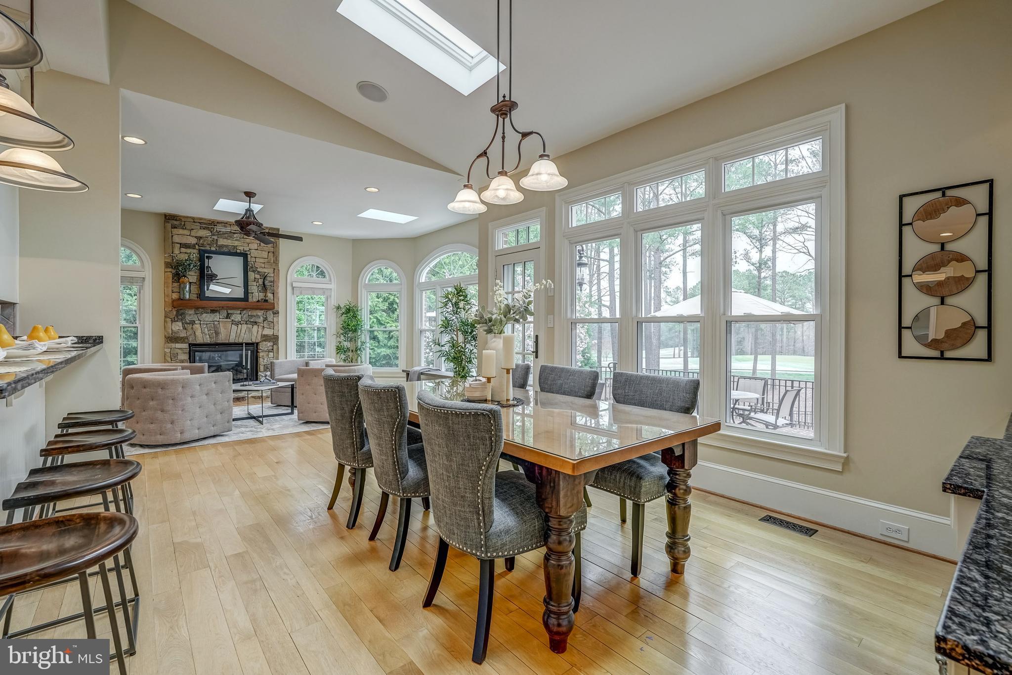 FOUNDERS BRIDGE - Residential