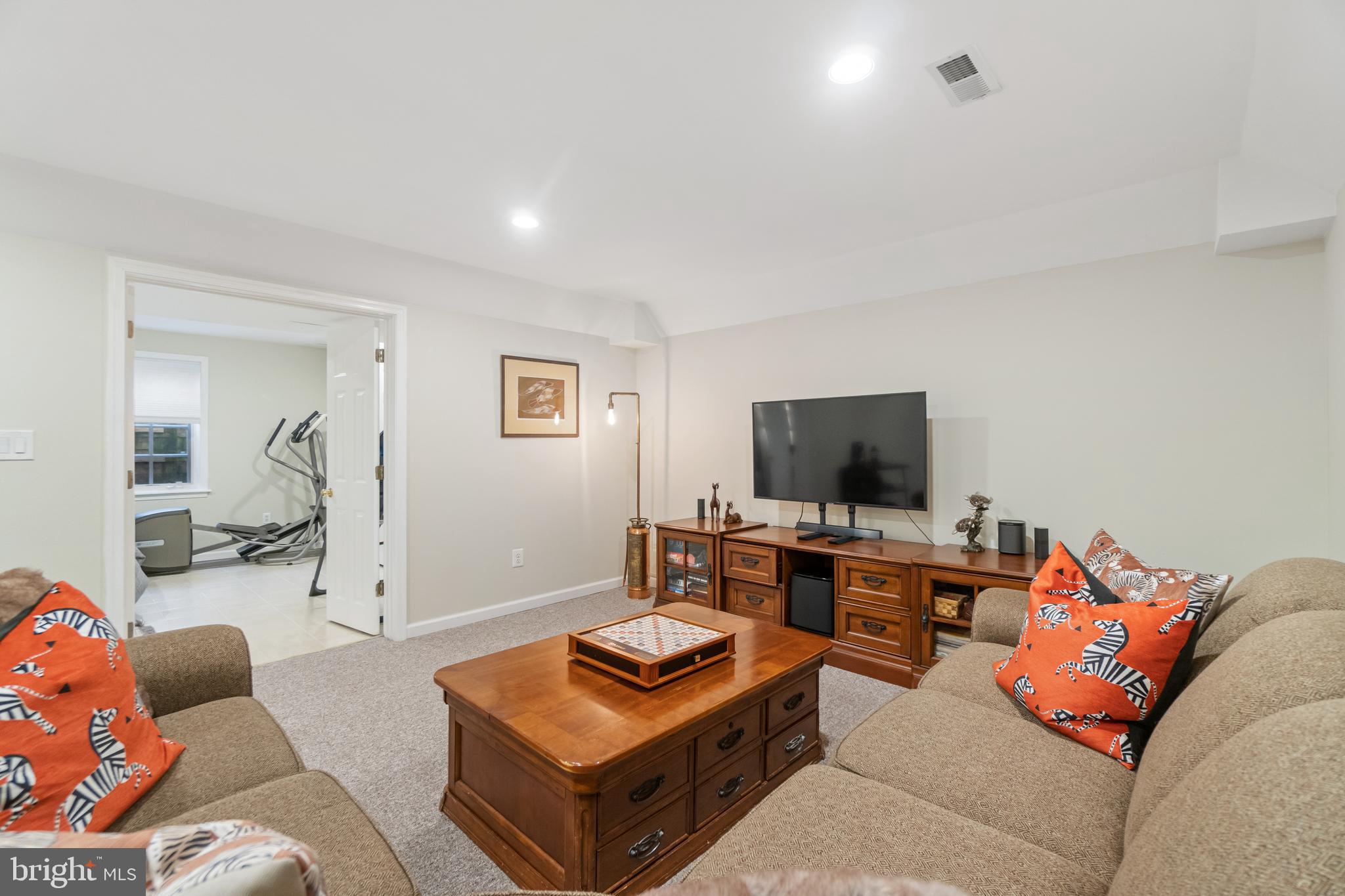 EASTPORT - Residential