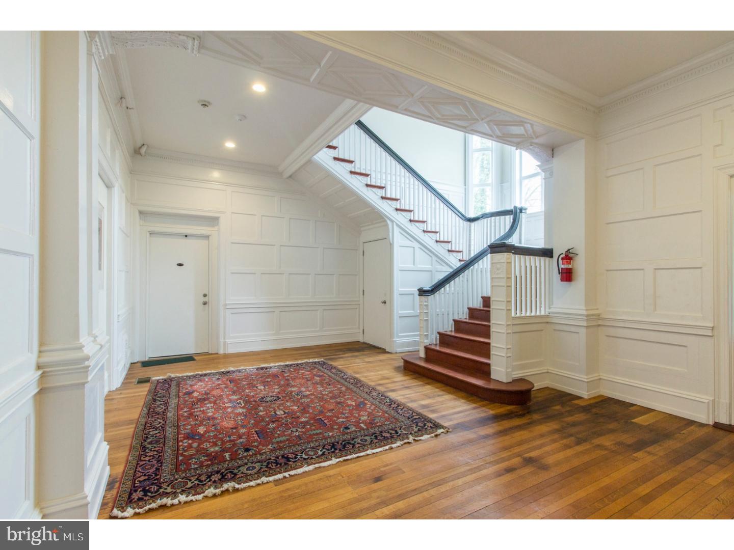 MORTON - Commercial Sale