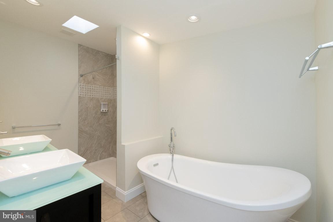 CHESWOLDE - Residential