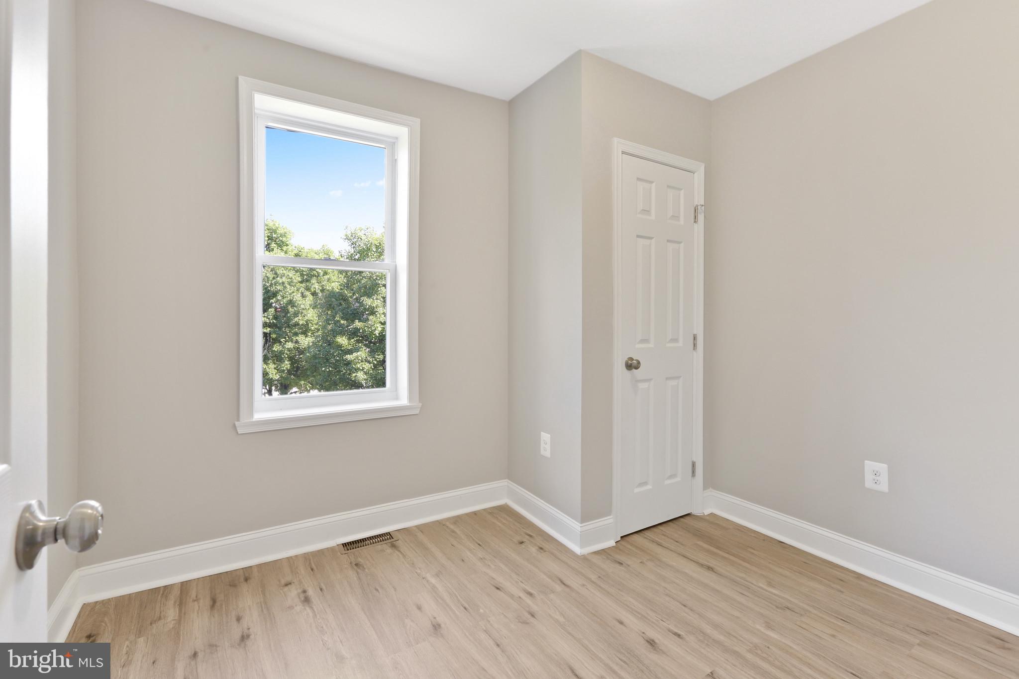 CARROLLTON RIDGE - Residential Lease