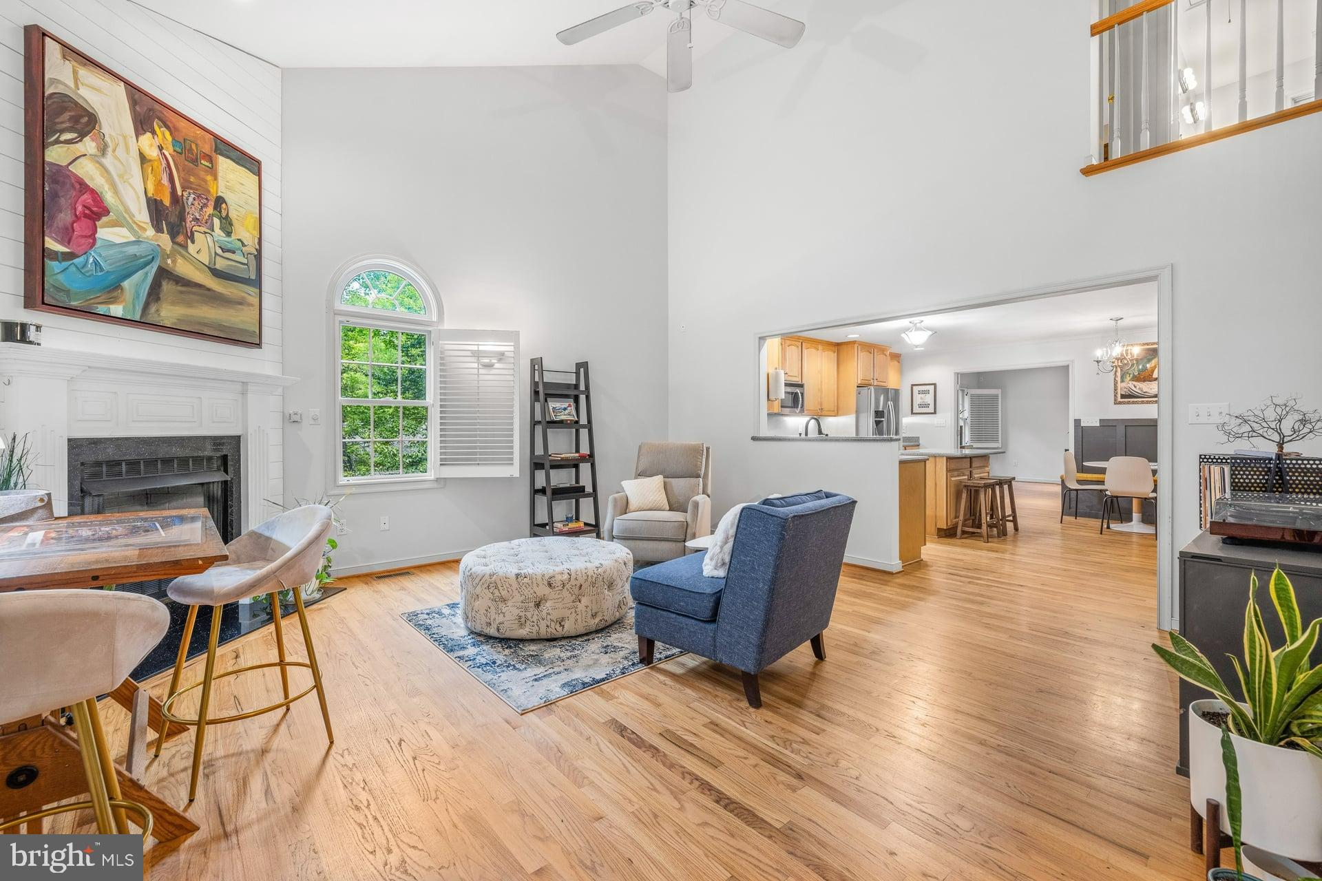 LAKE MONTICELLO - Residential