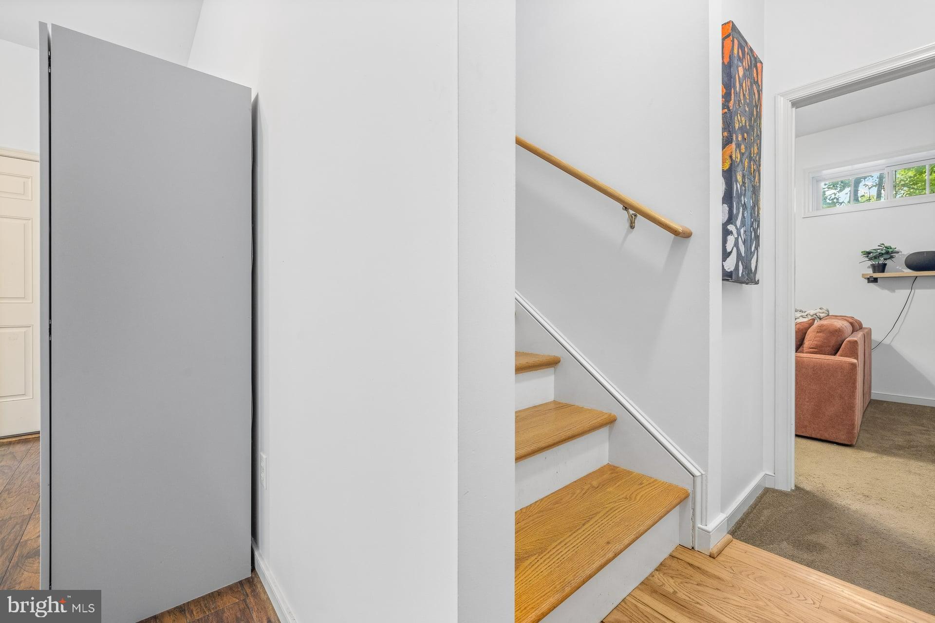 LAKE MONTICELLO - Residential