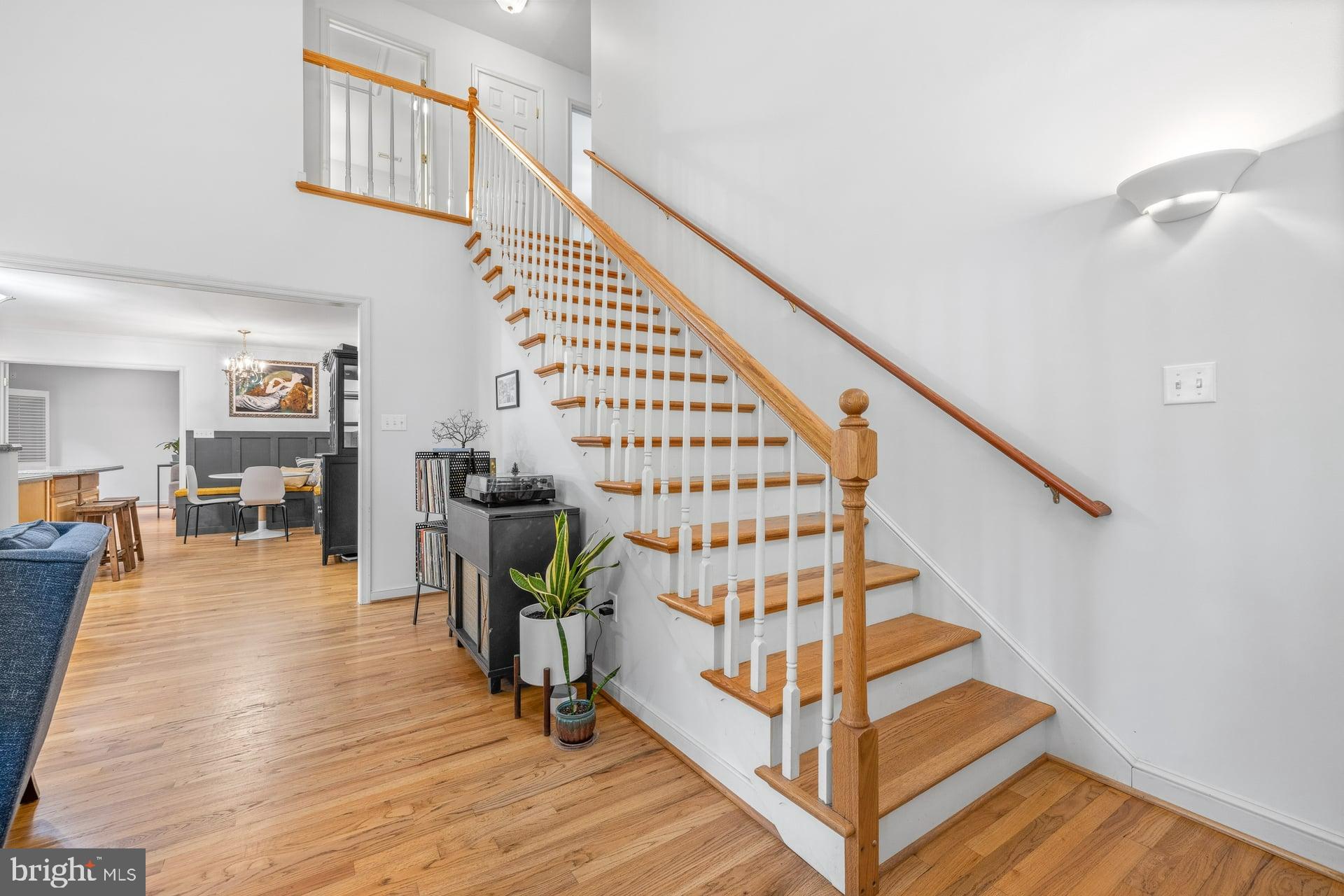 LAKE MONTICELLO - Residential