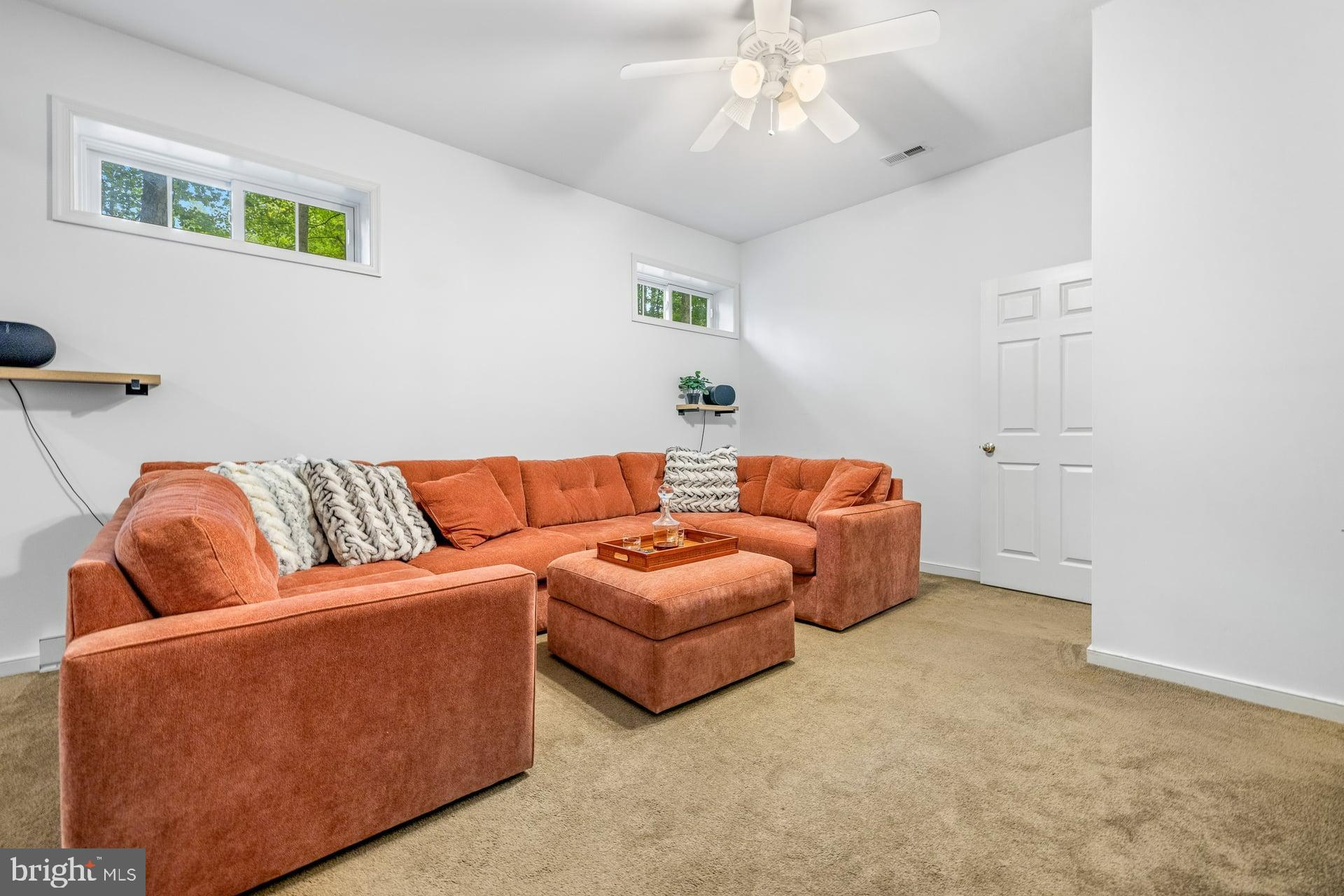 LAKE MONTICELLO - Residential