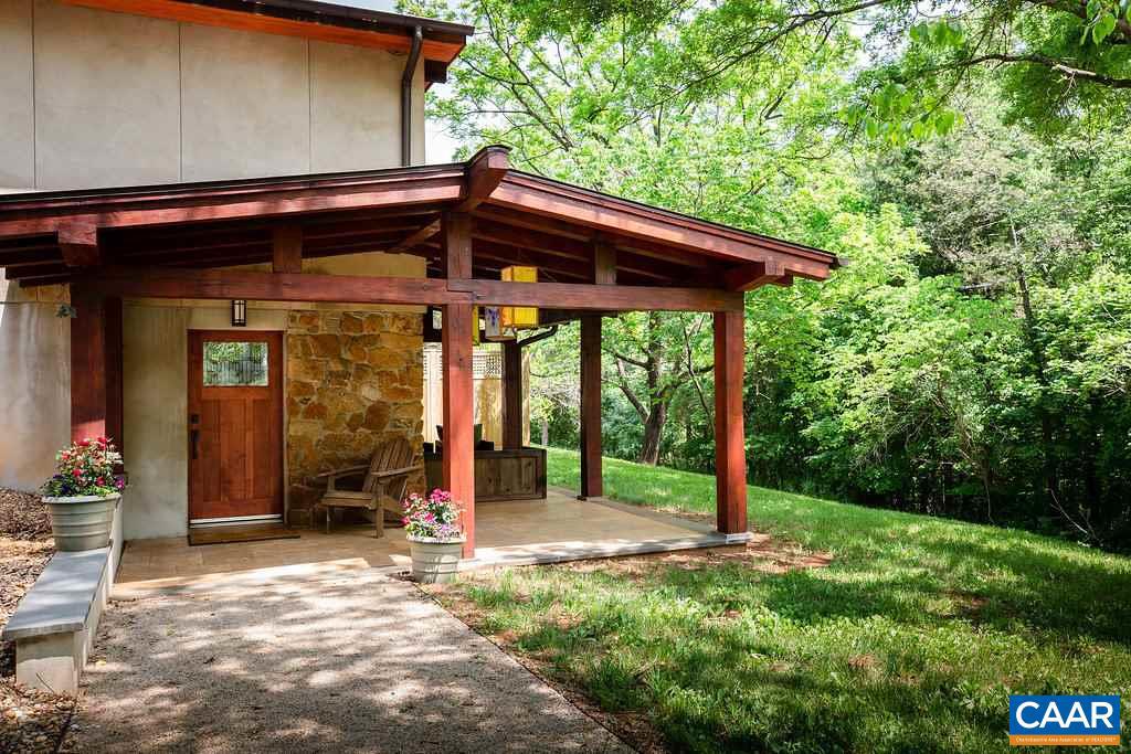 UNKNOWN - Residential Lease