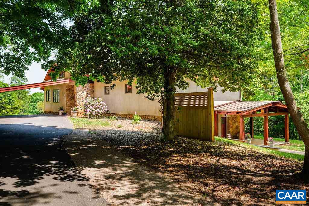 UNKNOWN - Residential Lease