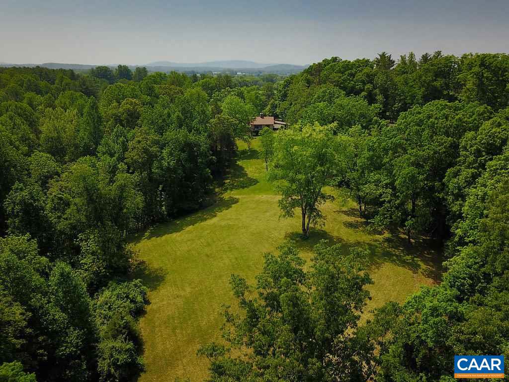 UNKNOWN - Residential Lease