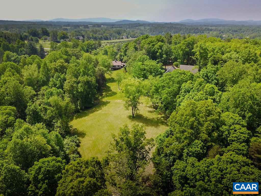 UNKNOWN - Residential Lease