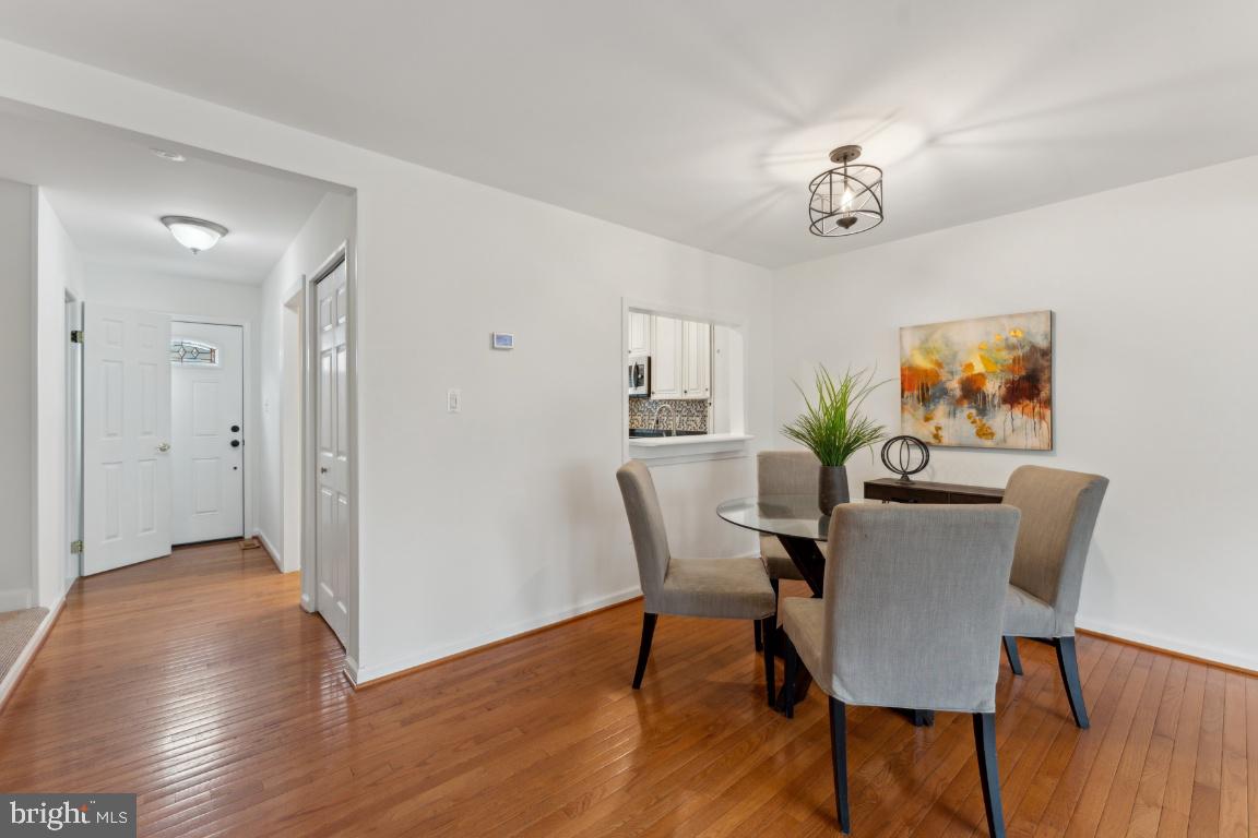 LAKEPOINTE - Residential Lease