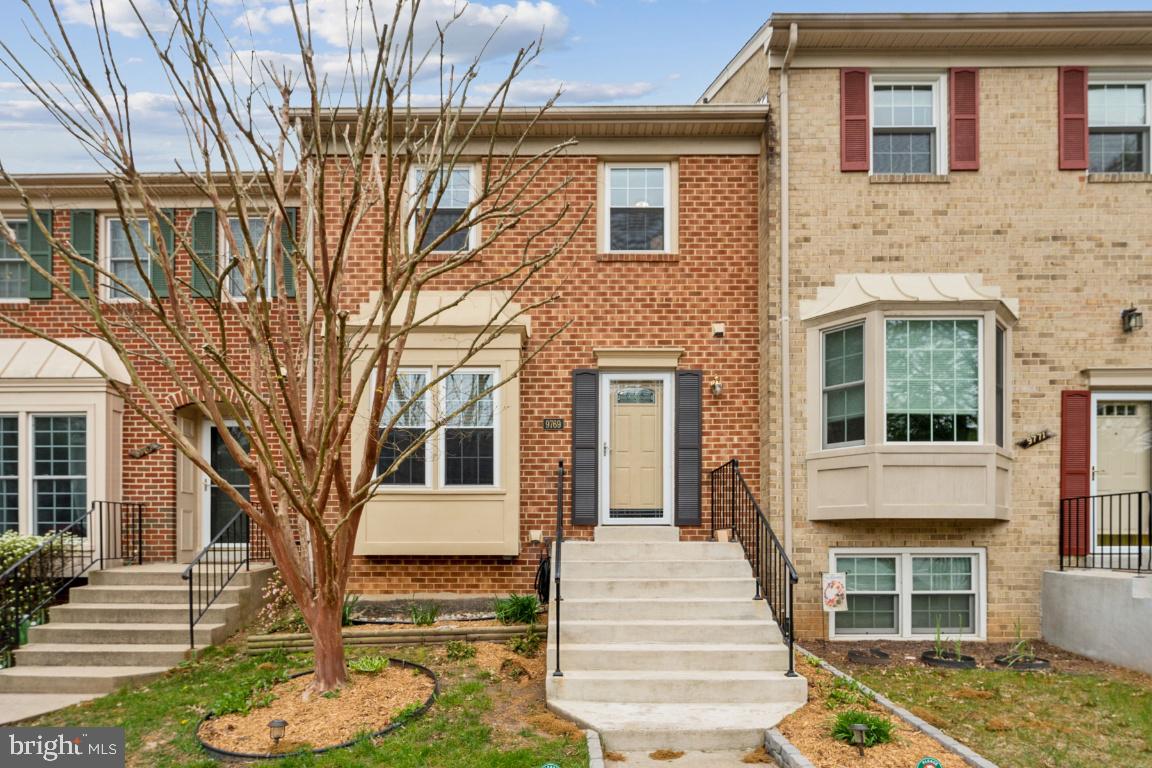 LAKEPOINTE - Residential Lease