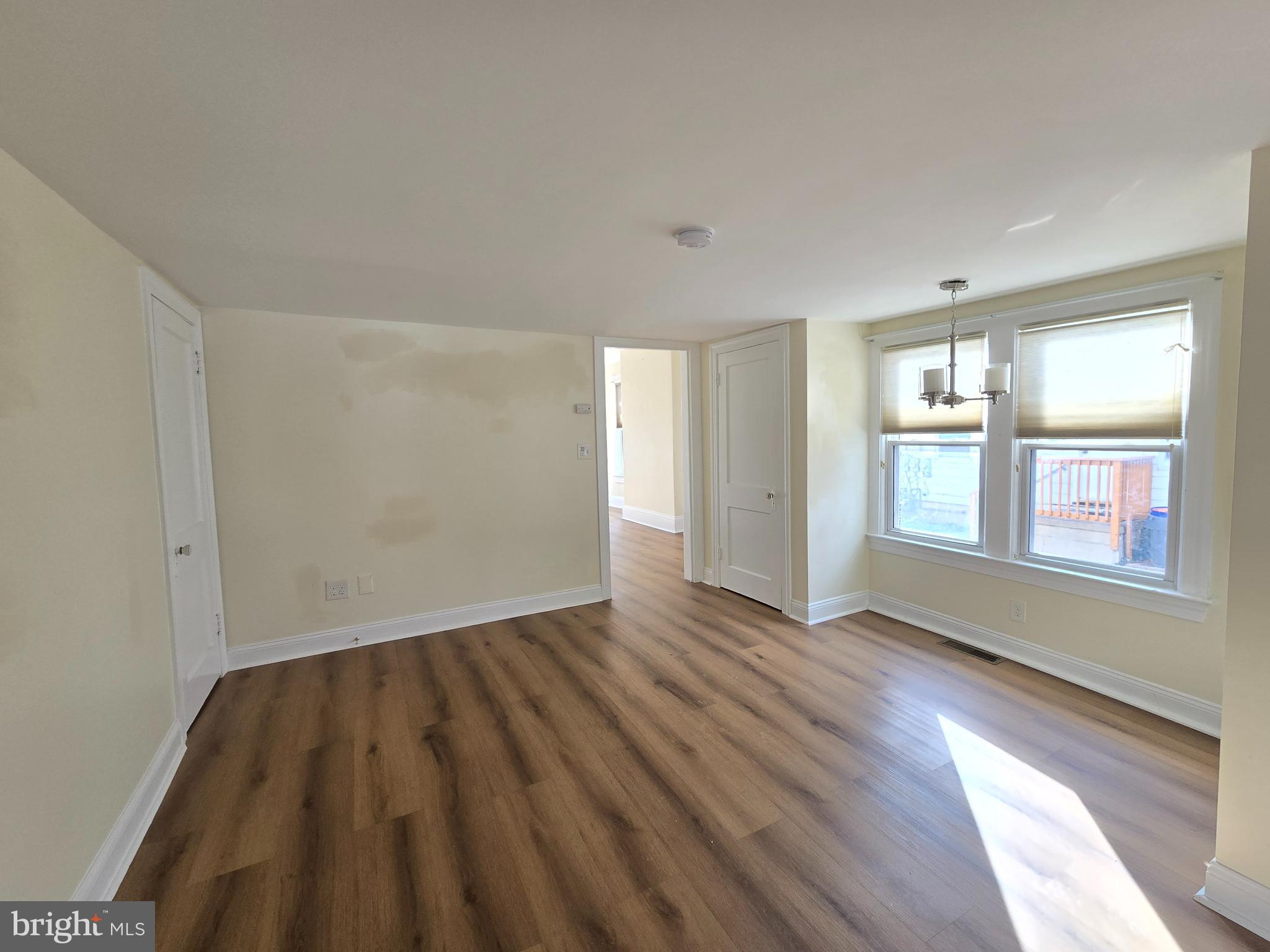 UNION SQUARE - Residential Income