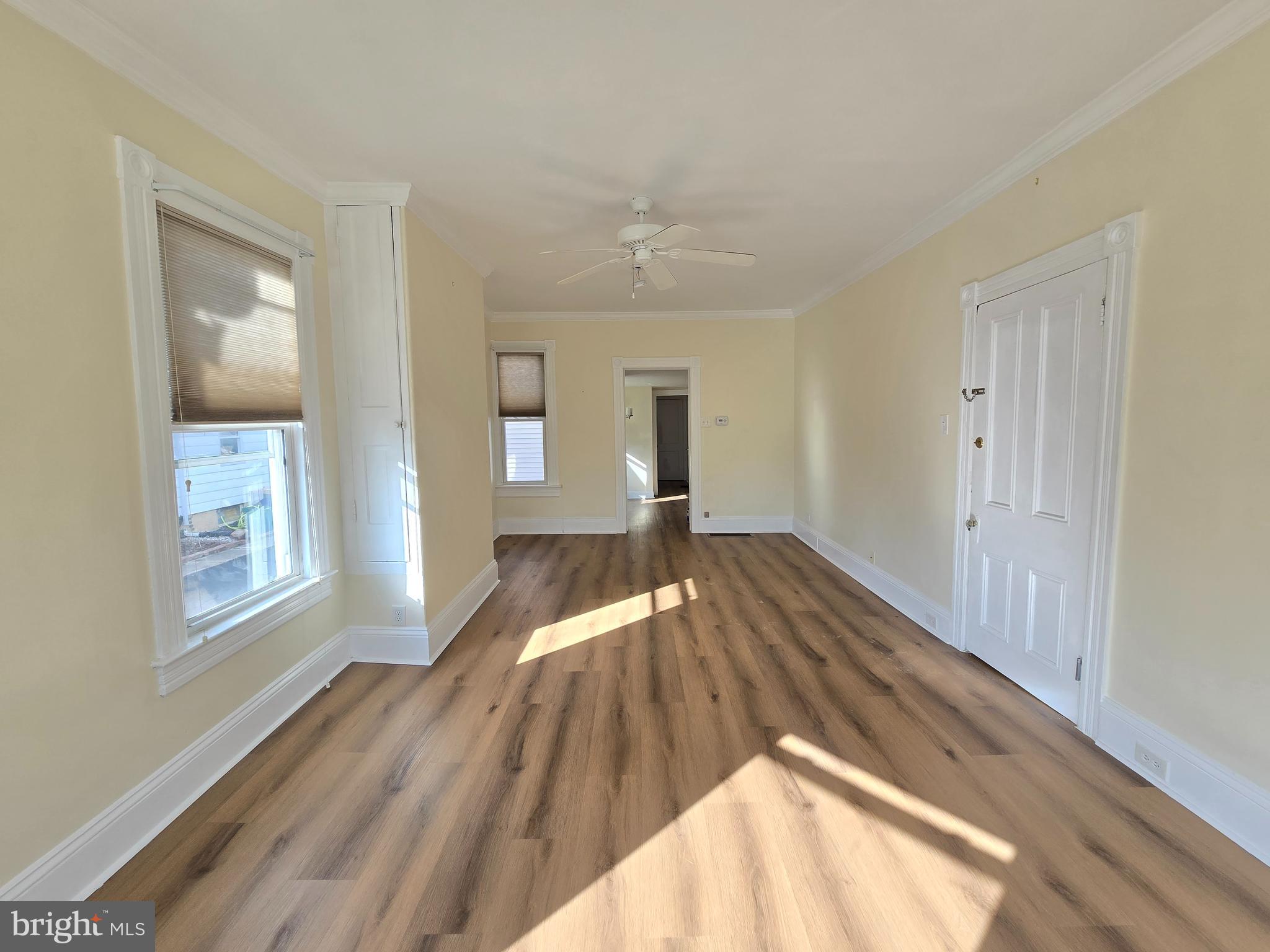 UNION SQUARE - Residential Income