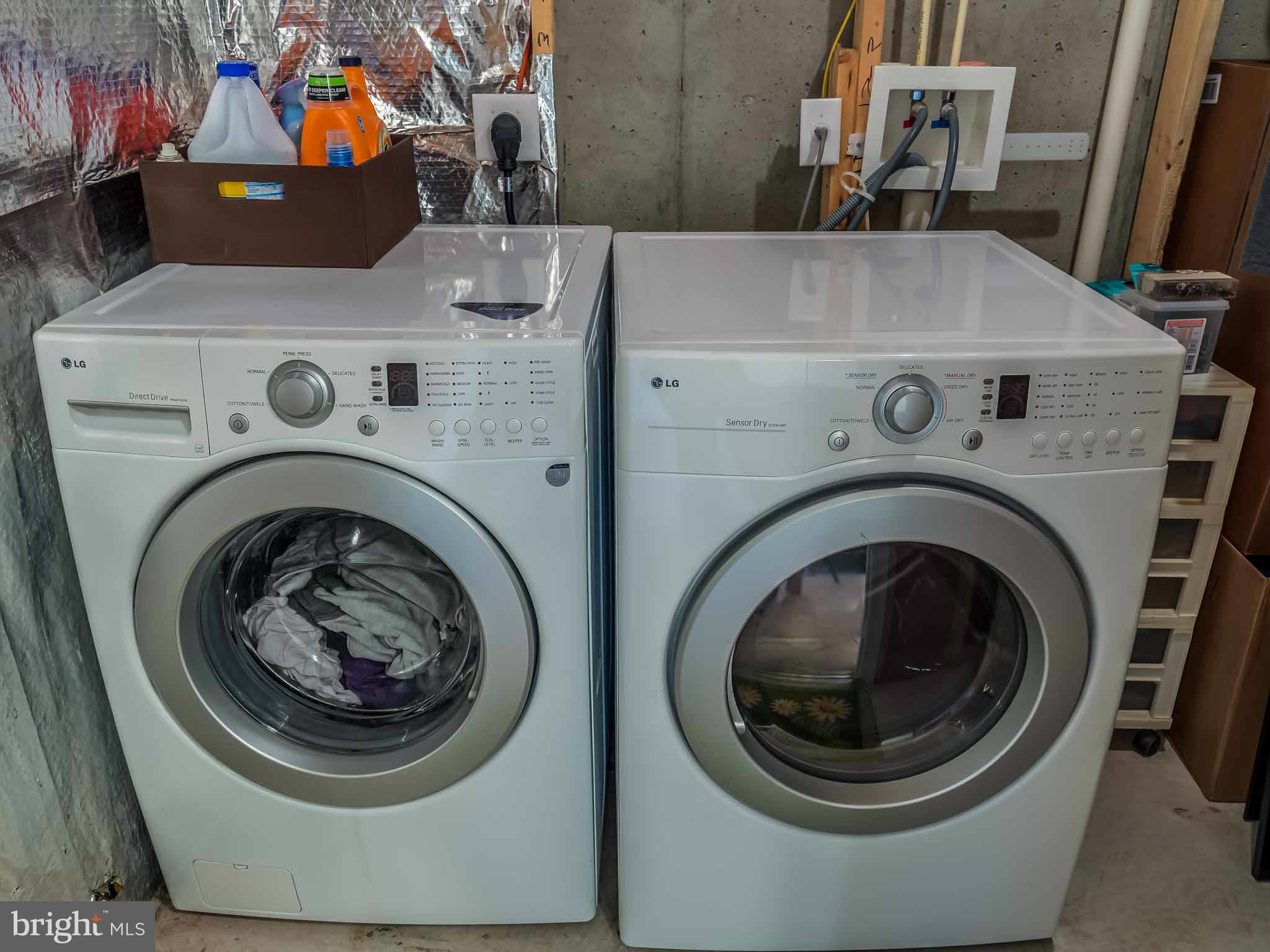 TANYARD SPRINGS - Residential