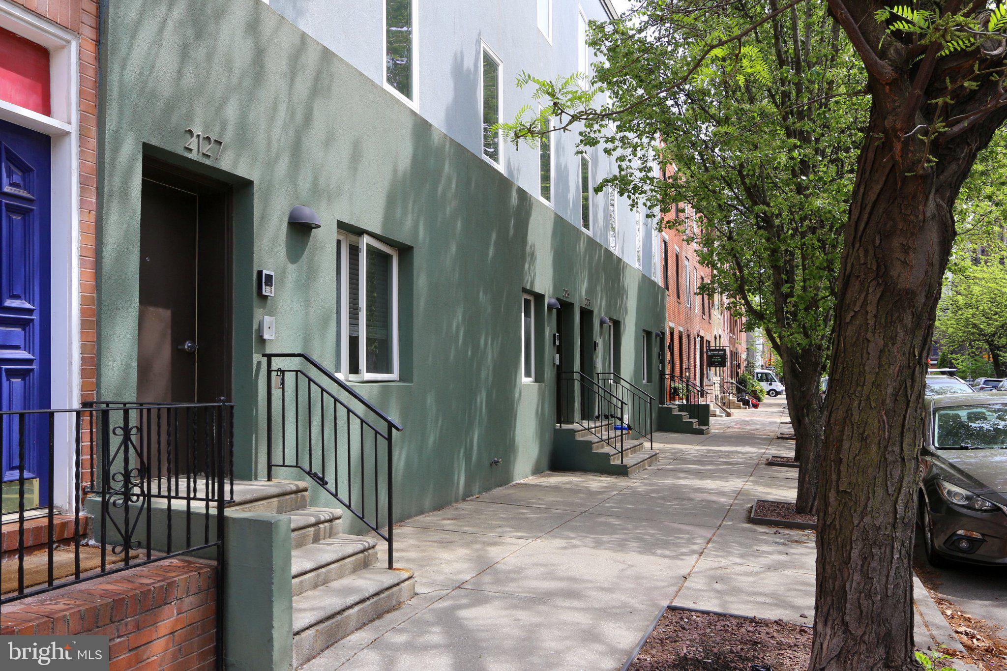 2127 CHRISTIAN STREET 3