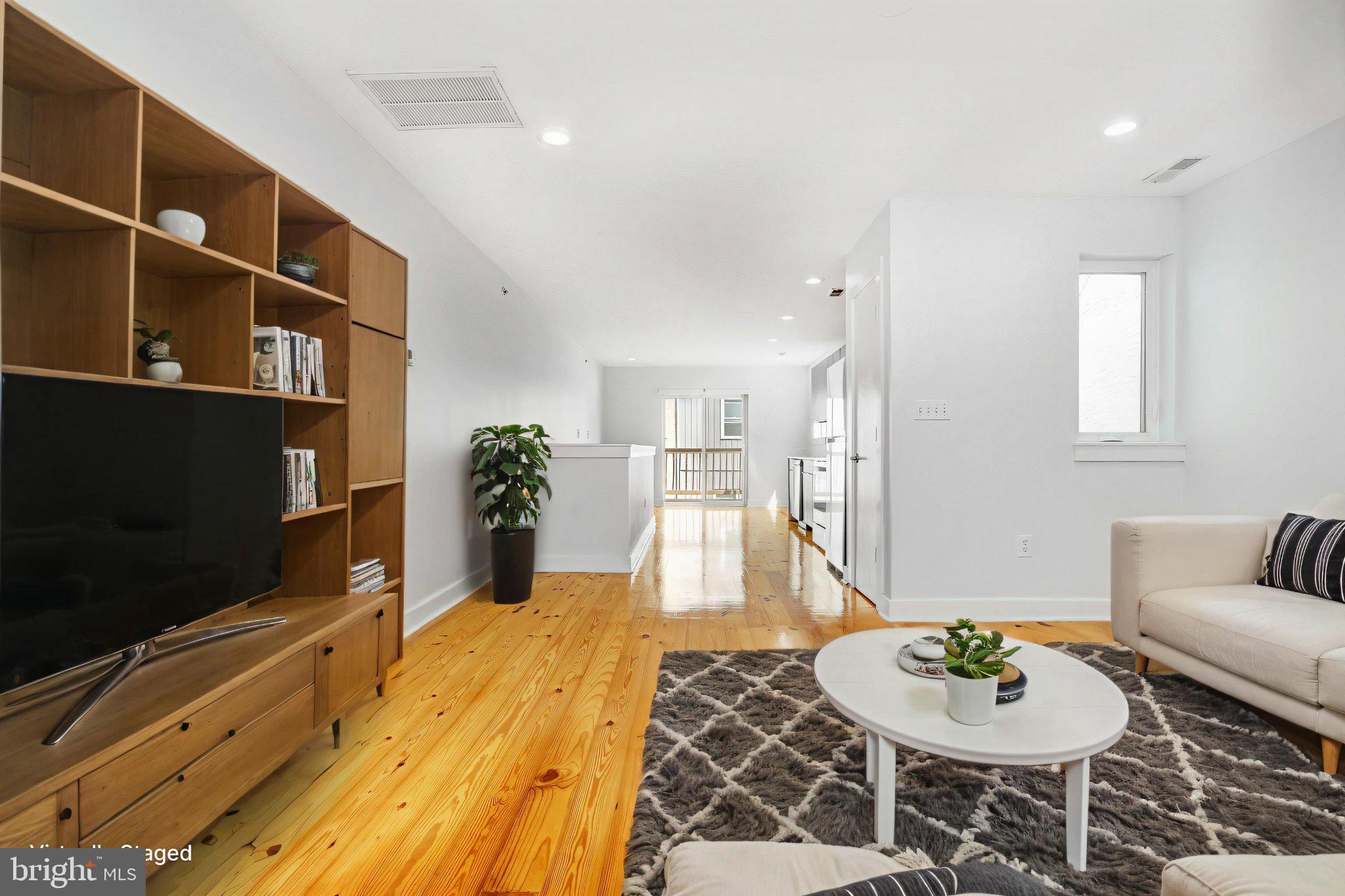 GRADUATE HOSPITAL - Residential