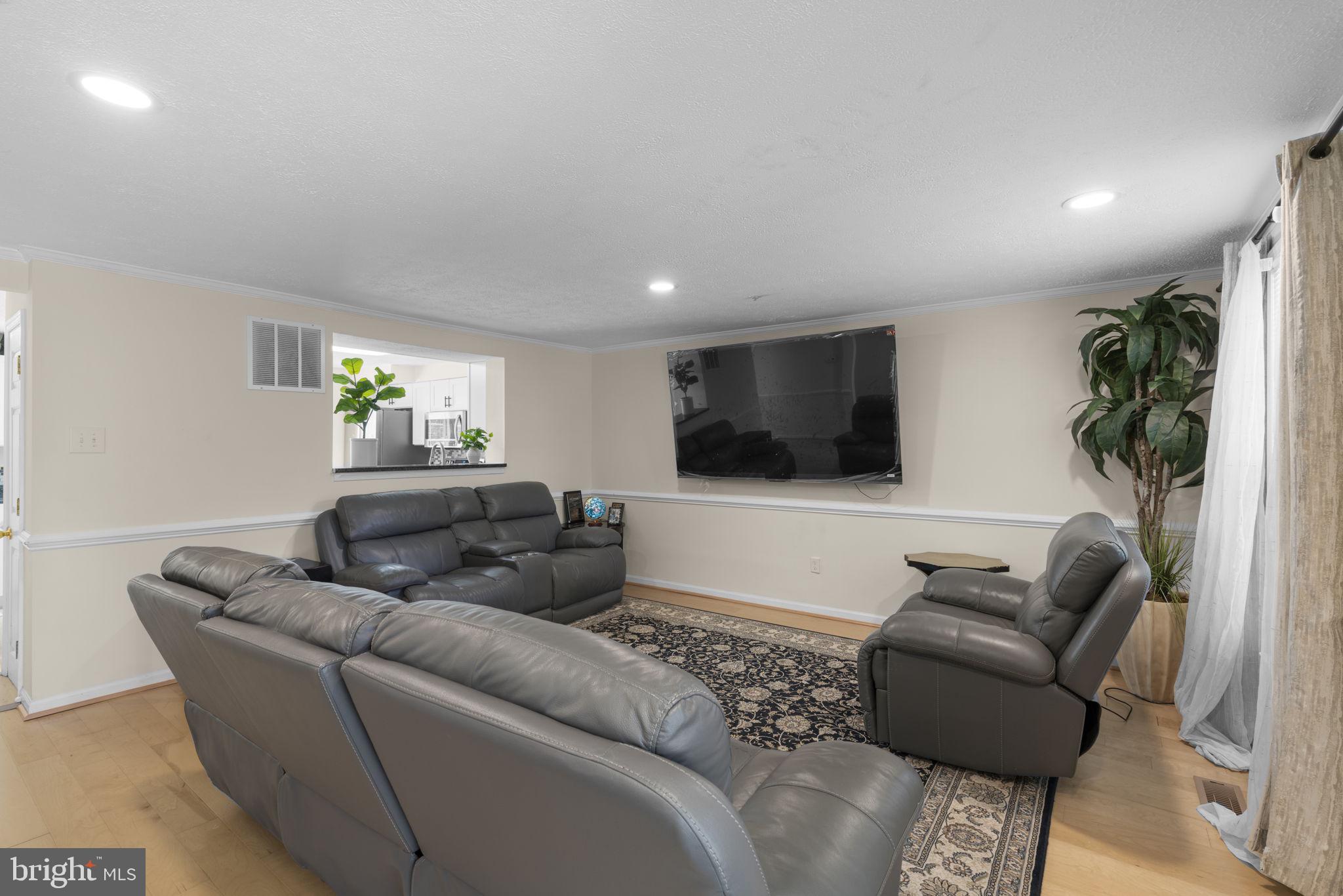 7242 EARLY GOLDEN LANE