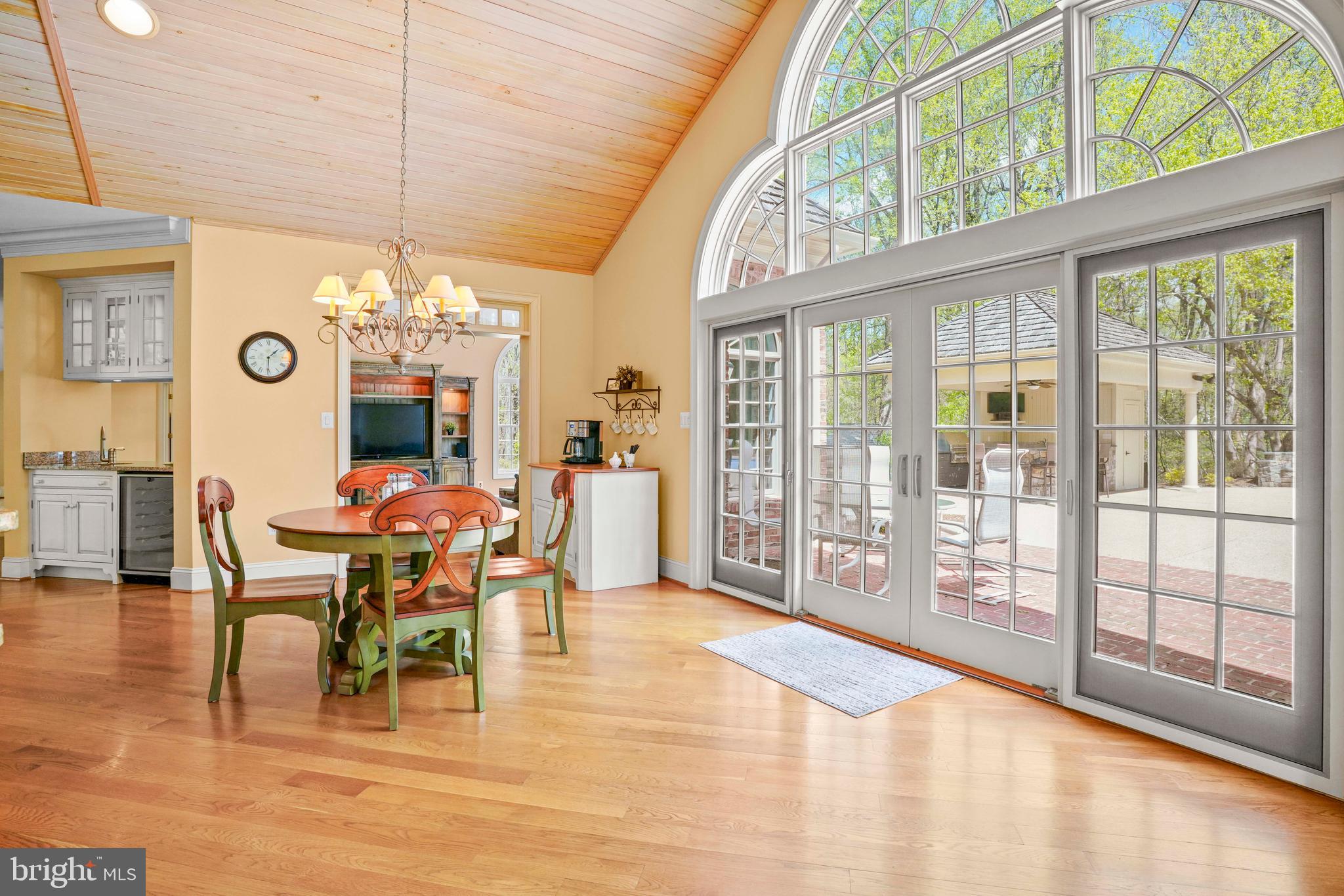 LYONS CREEK OVERLOOK - Residential