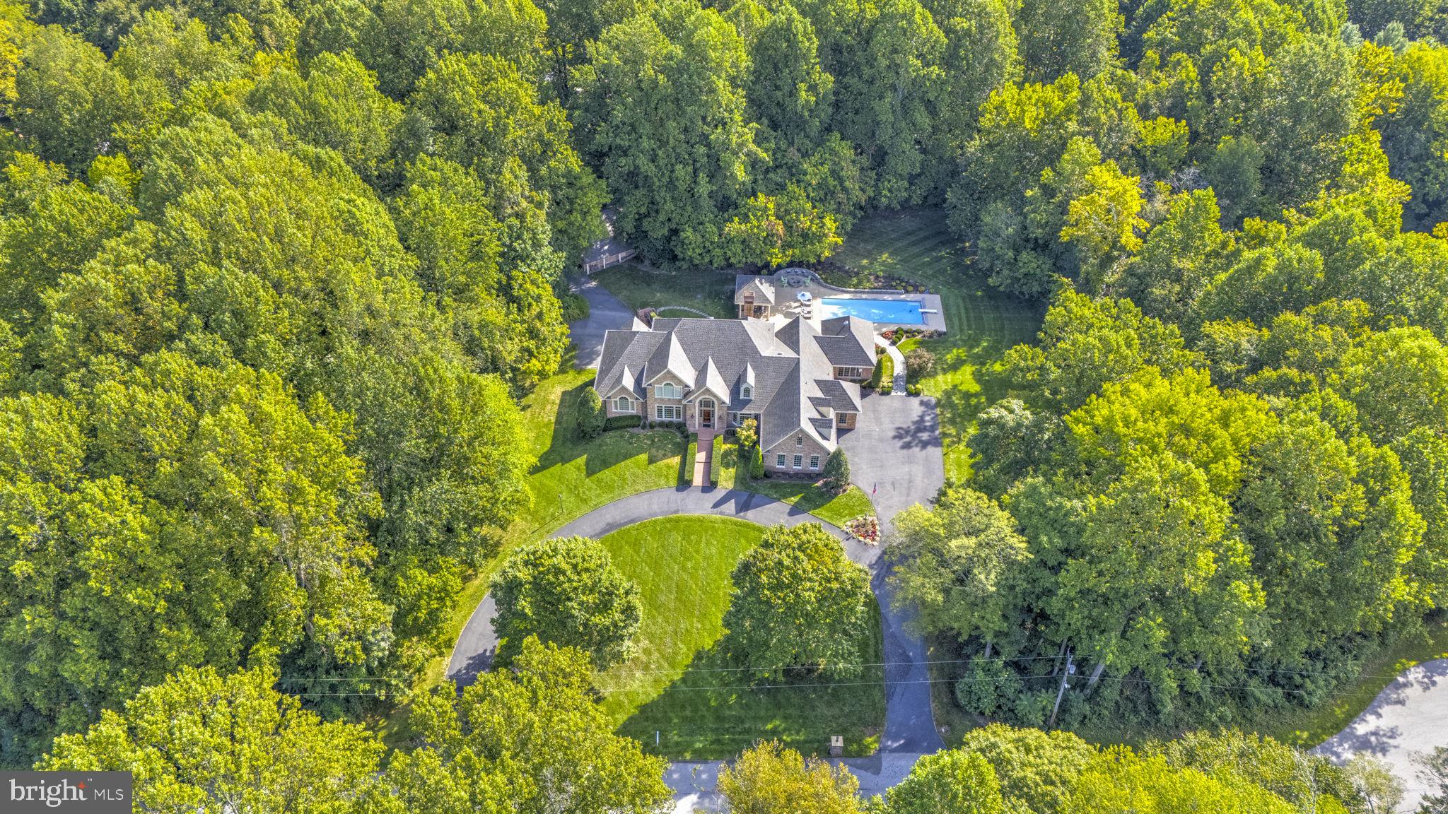 LYONS CREEK OVERLOOK - Residential