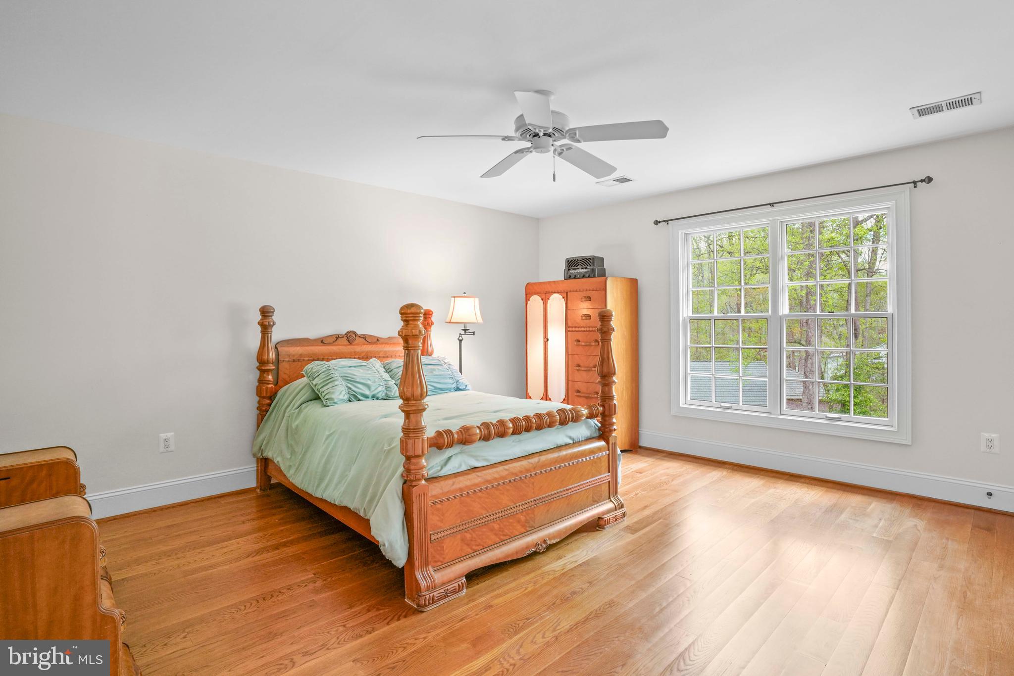 LYONS CREEK OVERLOOK - Residential