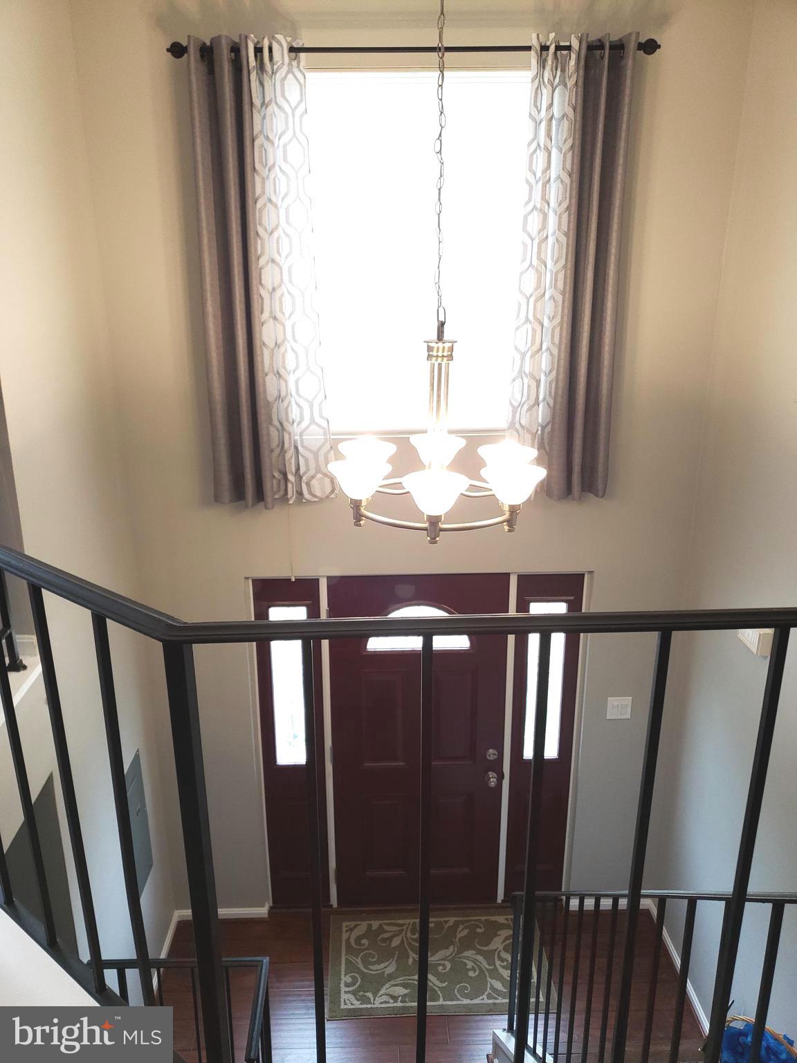 LAUREL LAKES - Residential