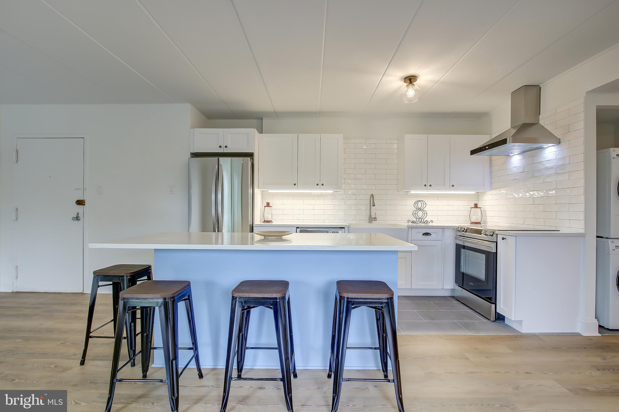 EDSALL TERRACE - Residential