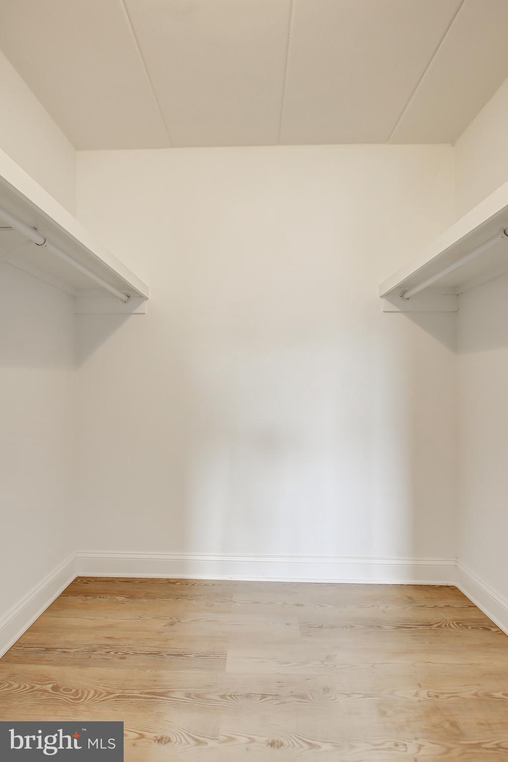 EDSALL TERRACE - Residential